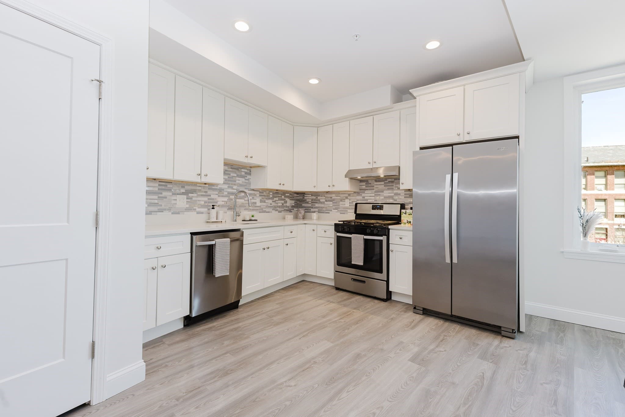 Condominium at 92-94 George St # 203, Boston MA 02119, Boston, photo 4 of 35