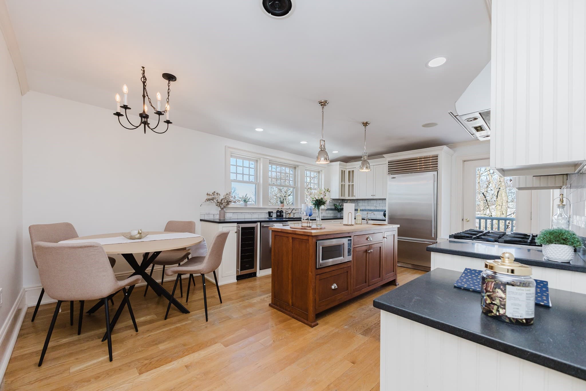 159 Washington St # 4, Newton MA 02458