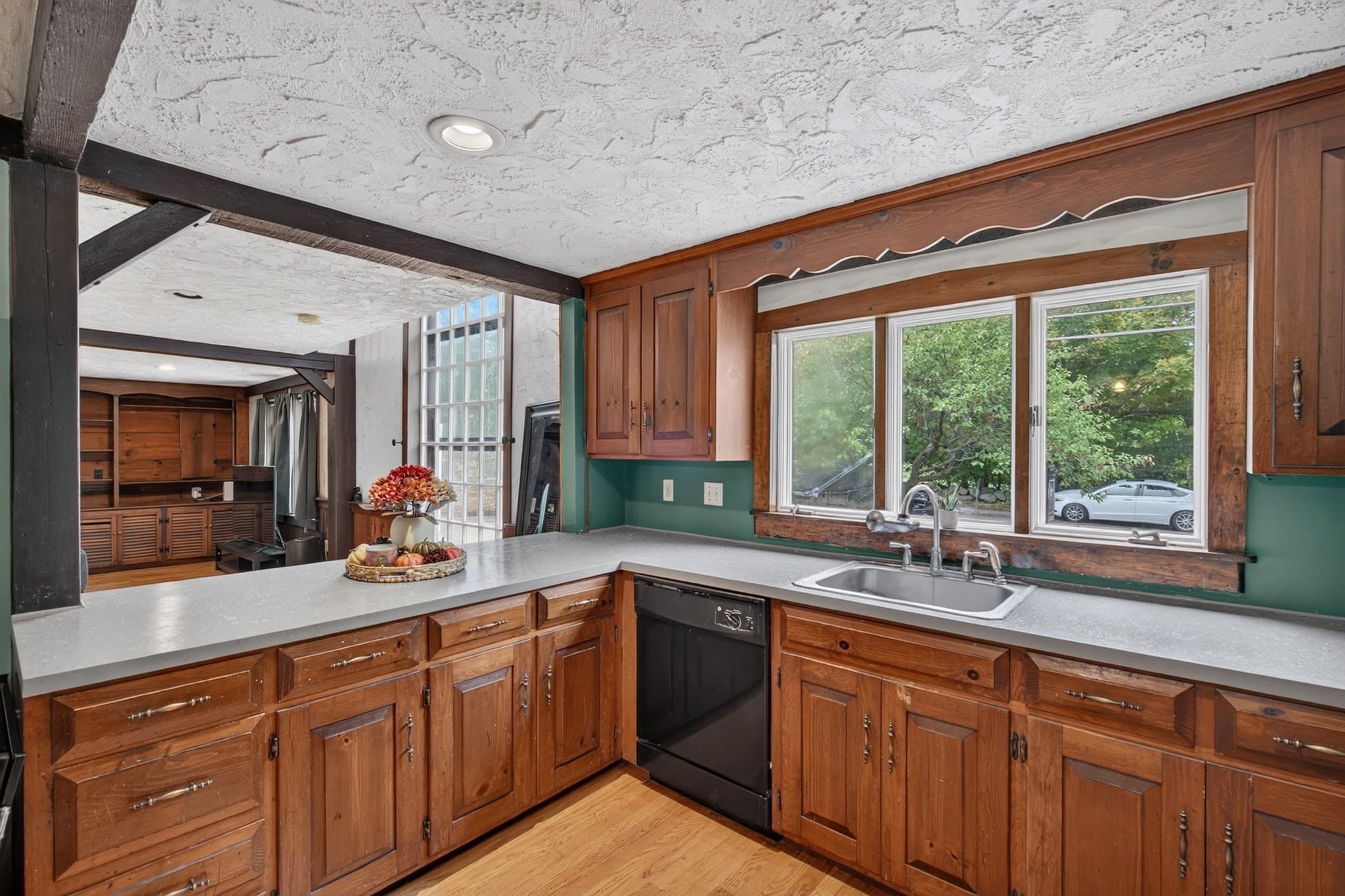 Single Family Residence at 184 Centre St., Danvers MA 01923, Danvers, photo 4 of 40
