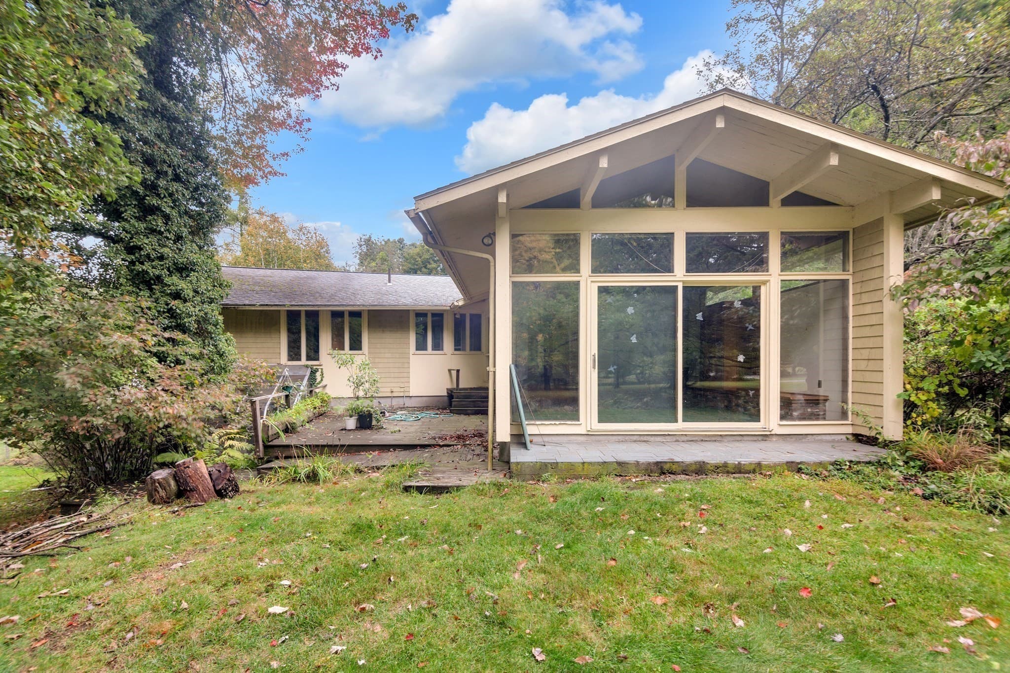 Single Family Residence at 16 Ward Lane, Sherborn MA 01770, Sherborn, photo 32 of 36