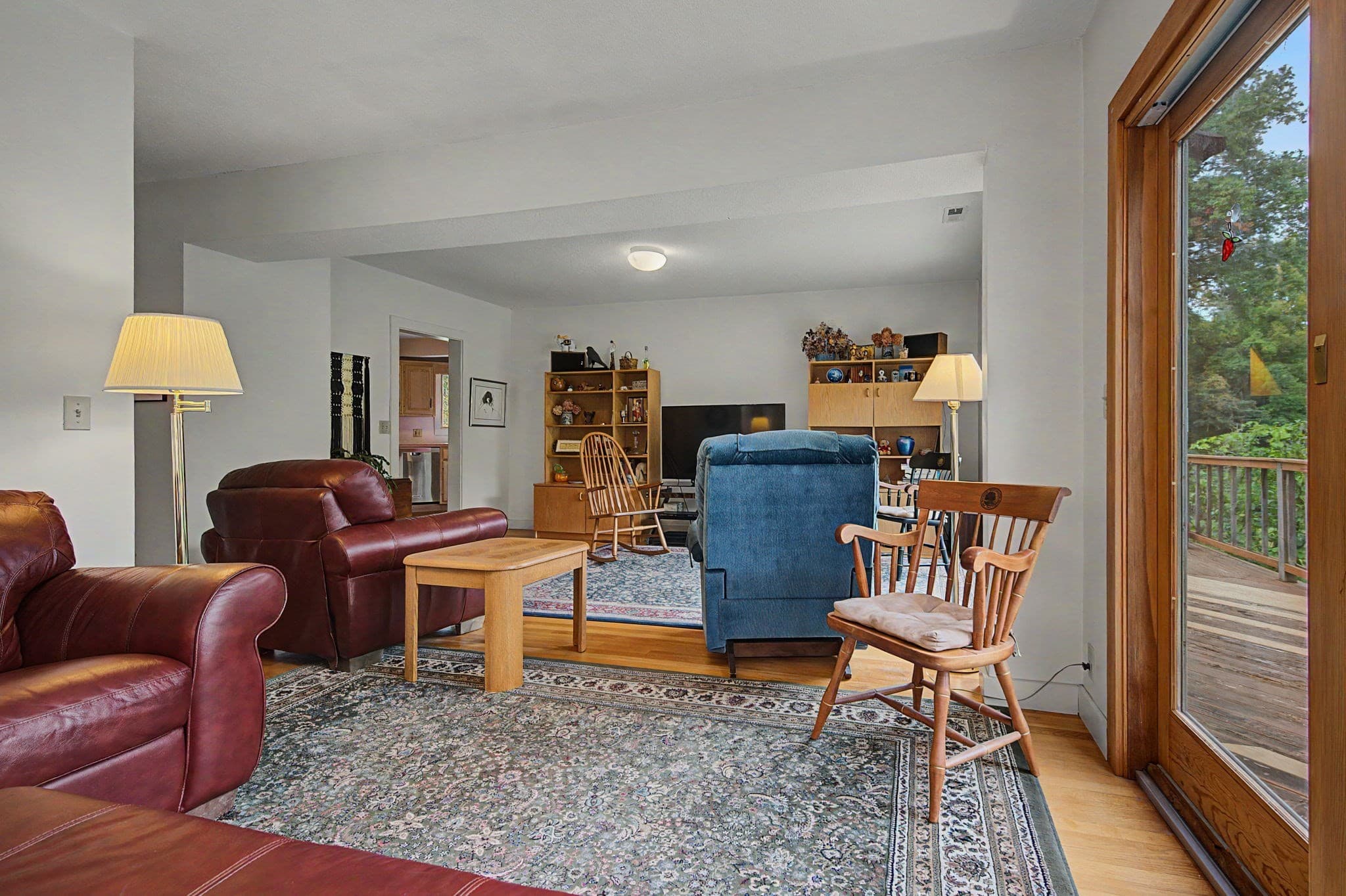 Single Family Residence at 13 East St, Southampton MA 01073, Southampton, photo 7 of 40