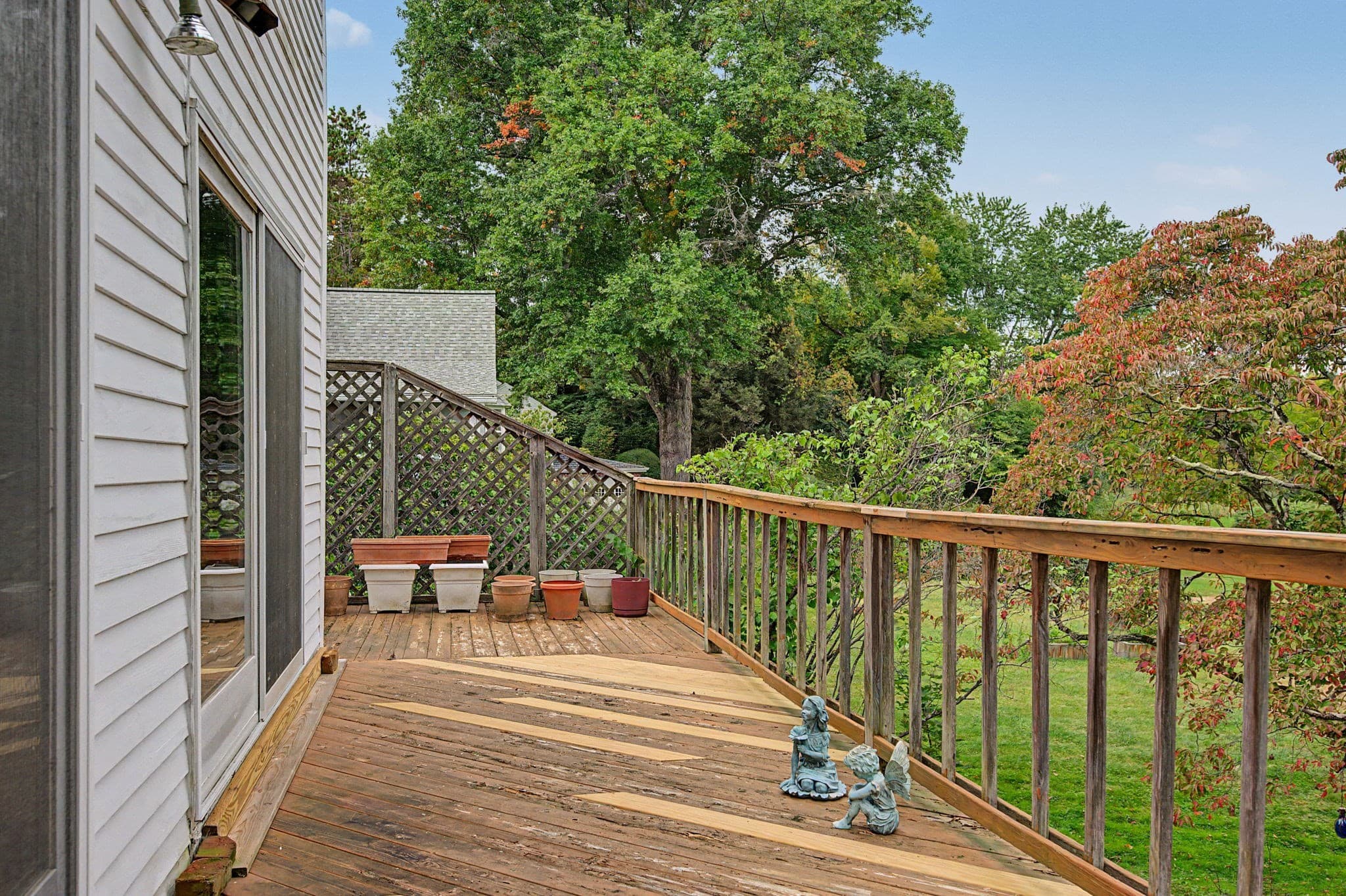 Single Family Residence at 13 East St, Southampton MA 01073, Southampton, photo 9 of 40
