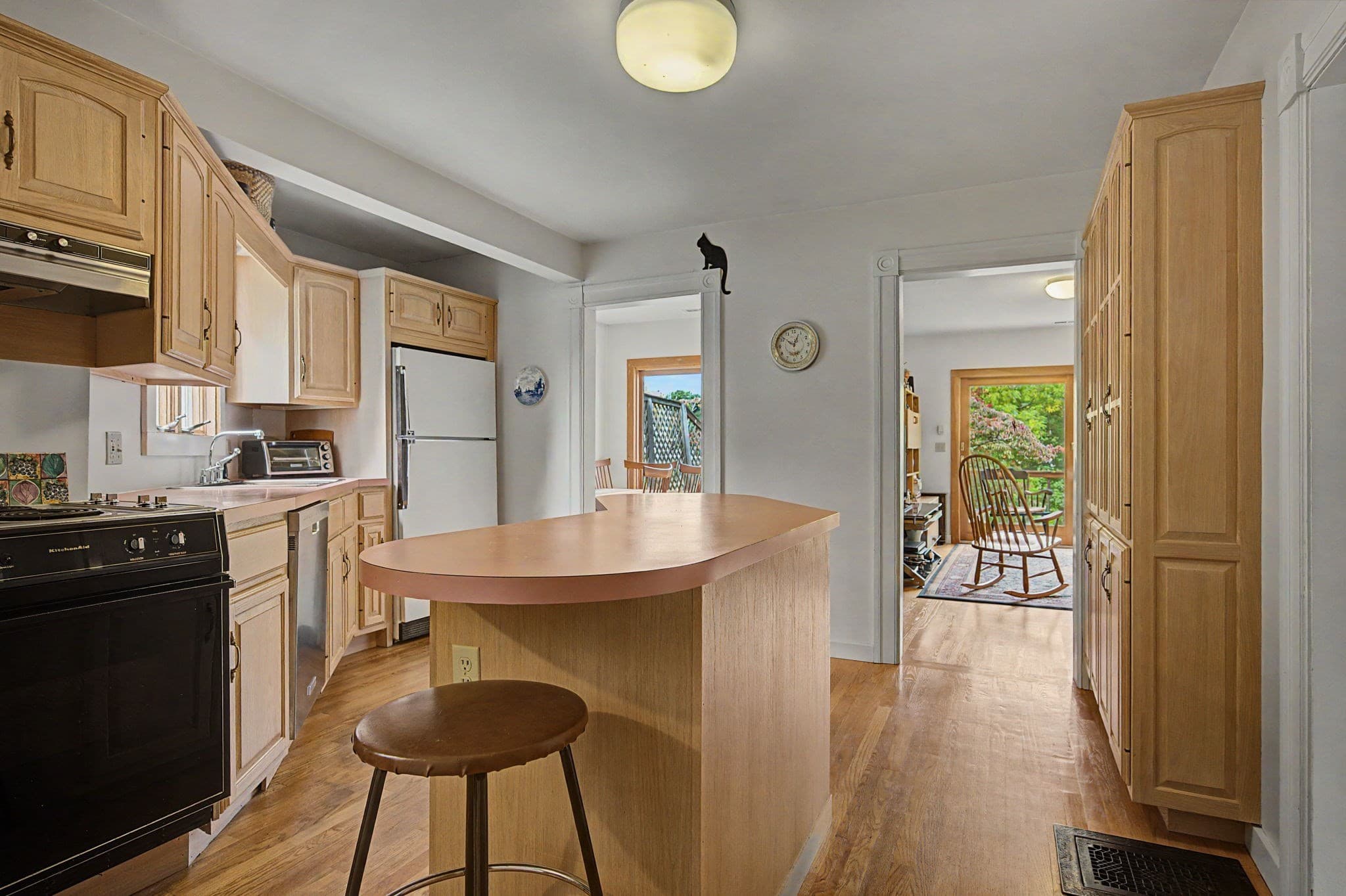 Single Family Residence at 13 East St, Southampton MA 01073, Southampton, photo 10 of 40