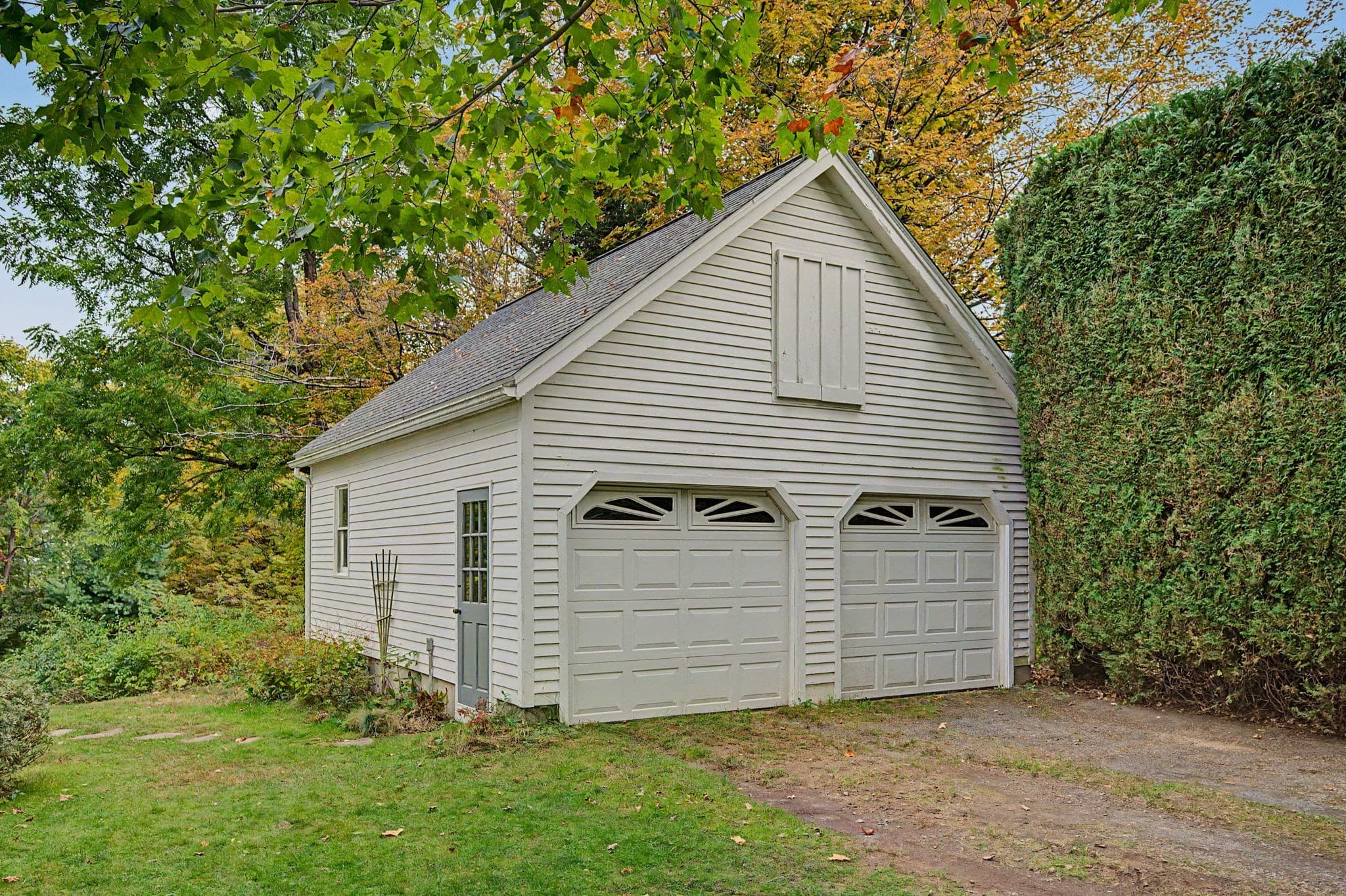 Single Family Residence at 13 East St, Southampton MA 01073, Southampton, photo 31 of 40