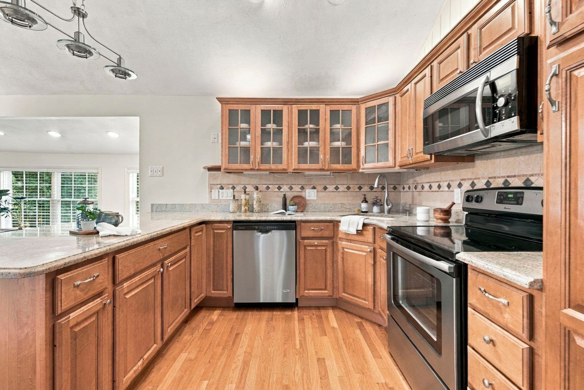 Single Family Residence at 8 Patley Rd, North Reading MA 01864, North Reading, photo 16 of 31