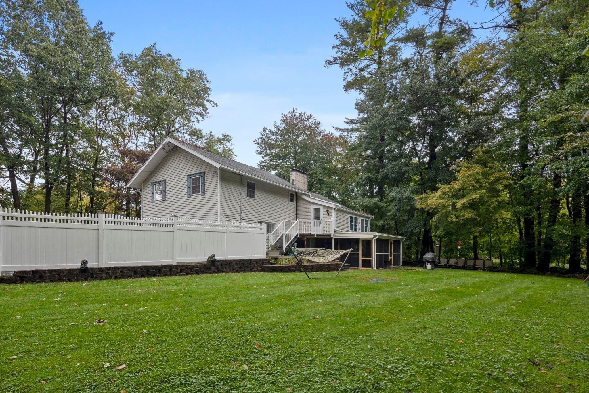 Single Family Residence at 8 Patley Rd, North Reading MA 01864, North Reading, photo 5 of 31