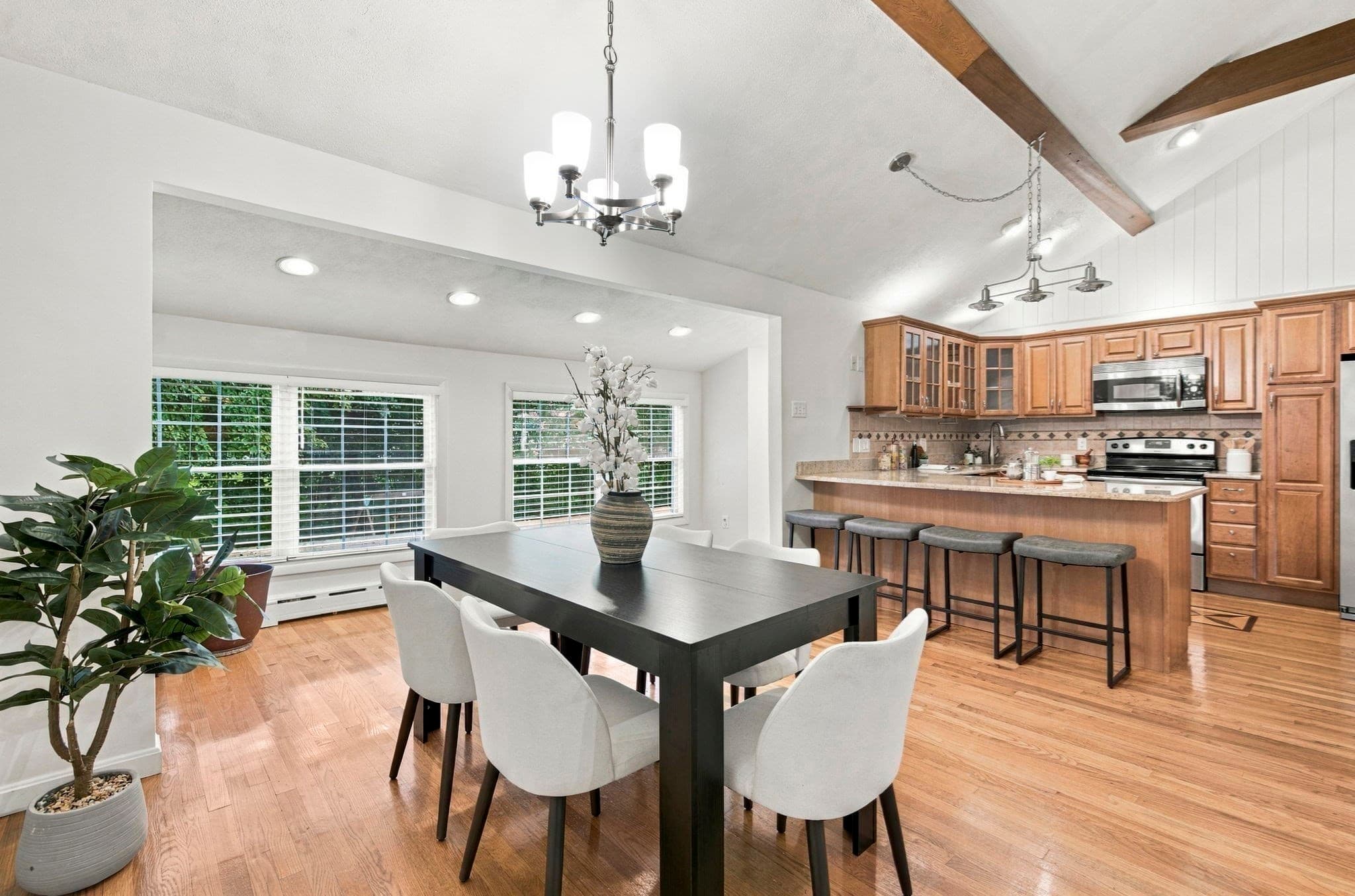 Single Family Residence at 8 Patley Rd, North Reading MA 01864, North Reading, photo 9 of 31