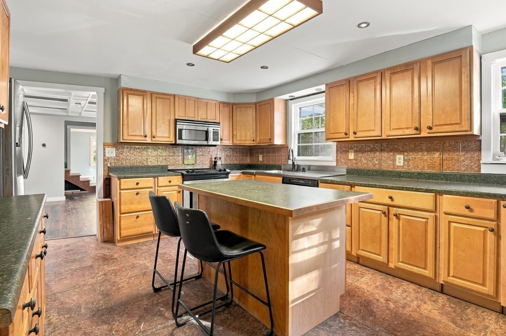 Single Family Residence at 306 Leominster Road, Sterling MA 01564, Sterling, photo 11 of 37