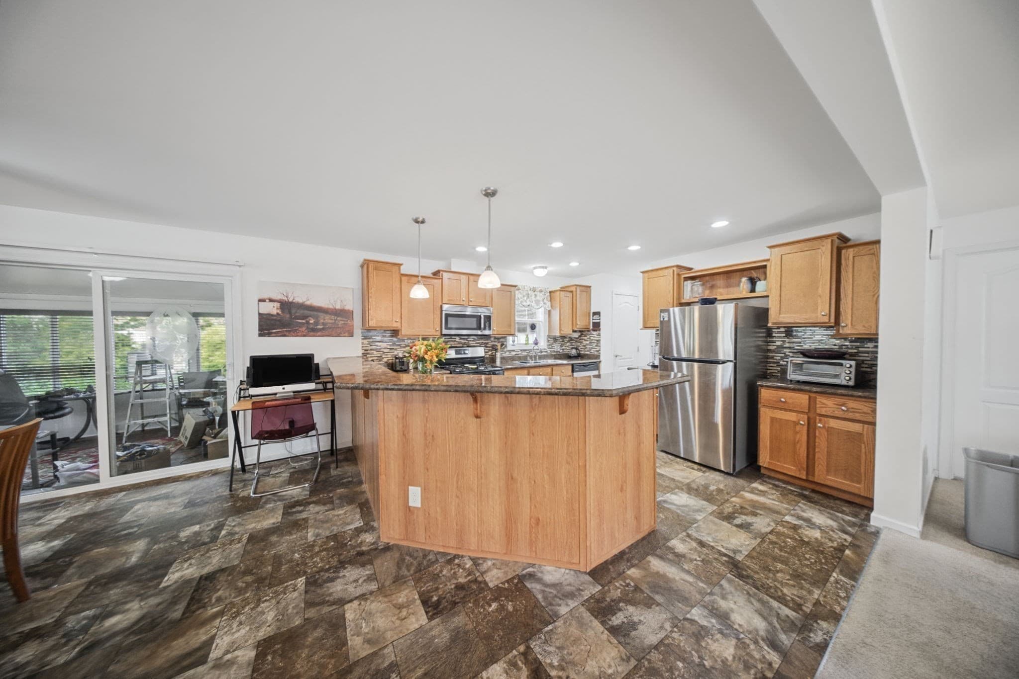 Mobile Home at 2 Hawthorne Ln, Nashua NH 03062, Nashua, photo 15 of 40