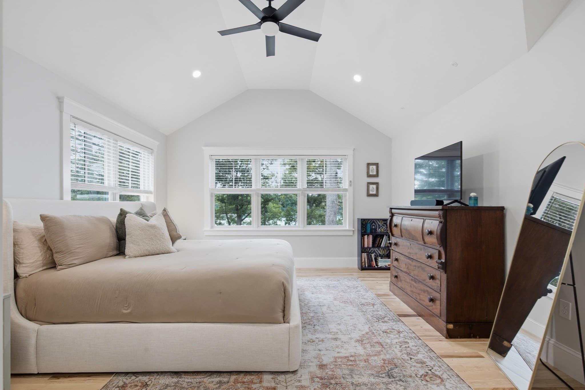 Condominium at 4 Stanwood Point # A, Gloucester MA 01930, Gloucester, photo 16 of 40