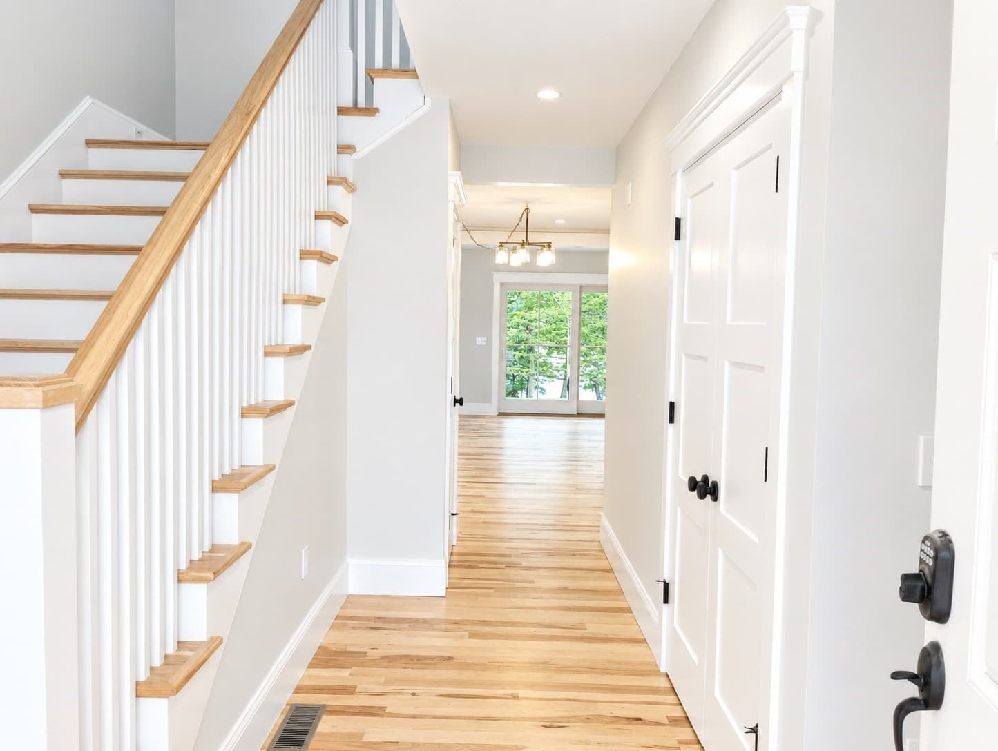 Condominium at 4 Stanwood Point # A, Gloucester MA 01930, Gloucester, photo 3 of 7