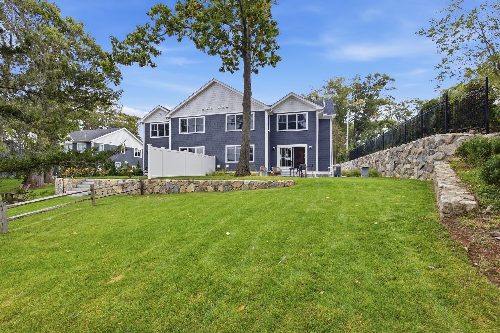 Condominium at 4 Stanwood Point # A, Gloucester MA 01930, Gloucester, photo 37 of 40