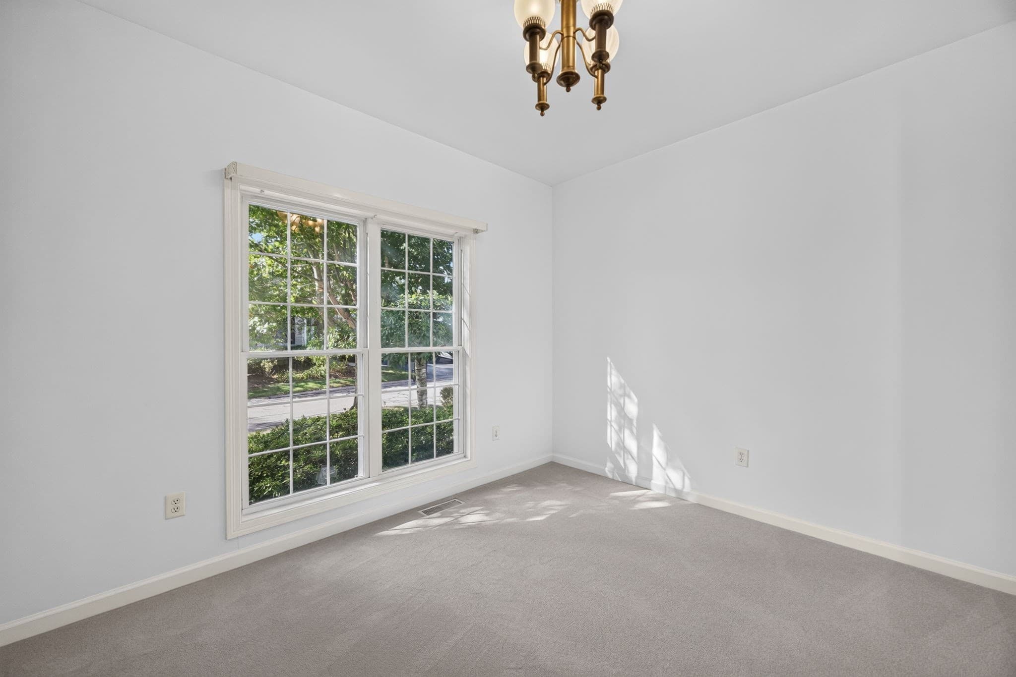Single Family Residence at 10 Great Pointe, Plymouth MA 02360, Plymouth, photo 20 of 42