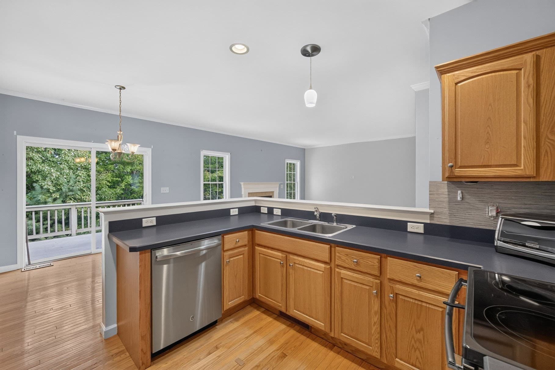 Single Family Residence at 10 Great Pointe, Plymouth MA 02360, Plymouth, photo 33 of 42