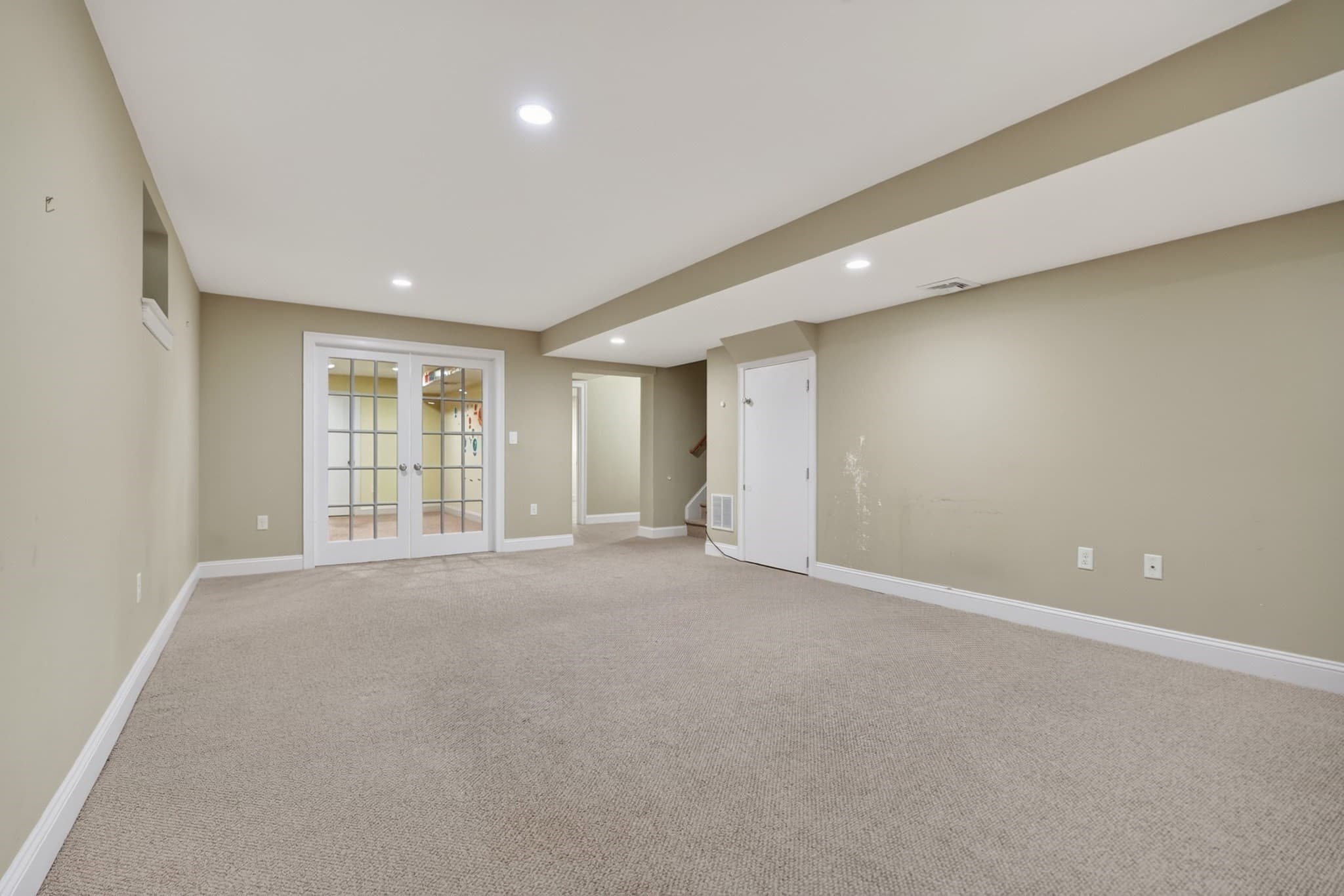 Single Family Residence at 201 Boston Post Rd, Wayland MA 01778, Wayland, photo 26 of 39