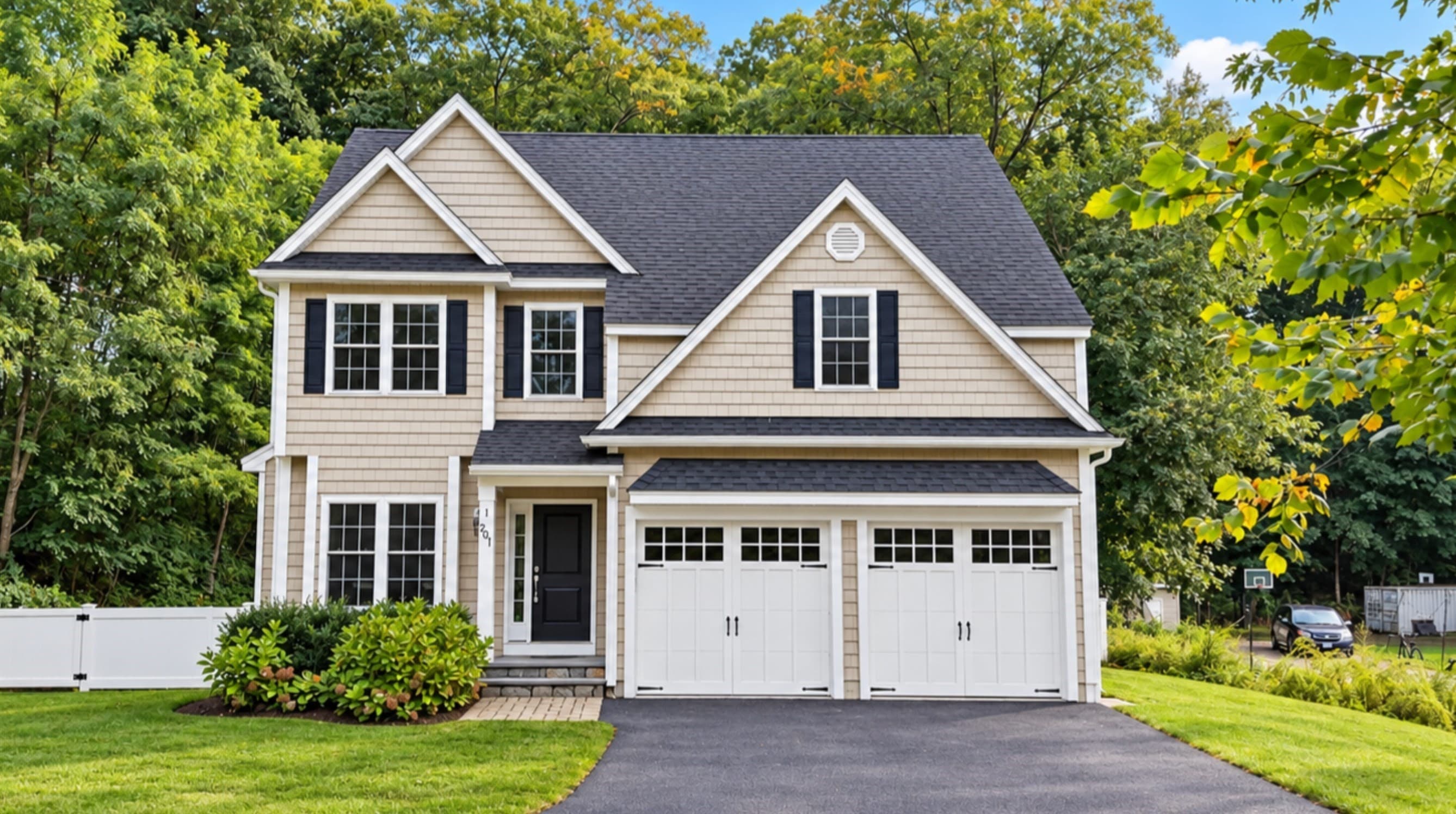 201 Boston Post Rd, Wayland MA 01778