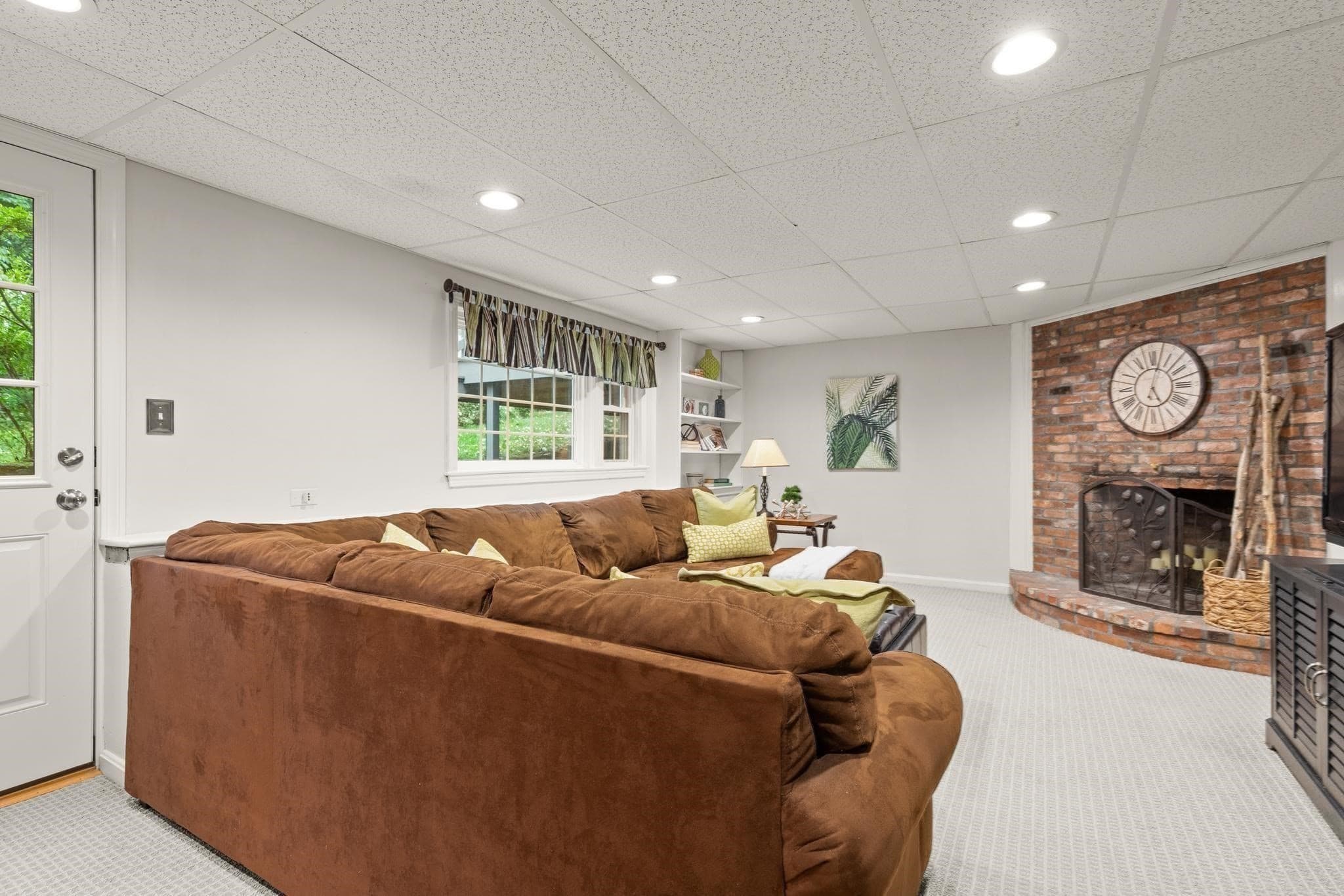 Single Family Residence at 70 Longview Road, Reading MA 01867, Reading, photo 27 of 40