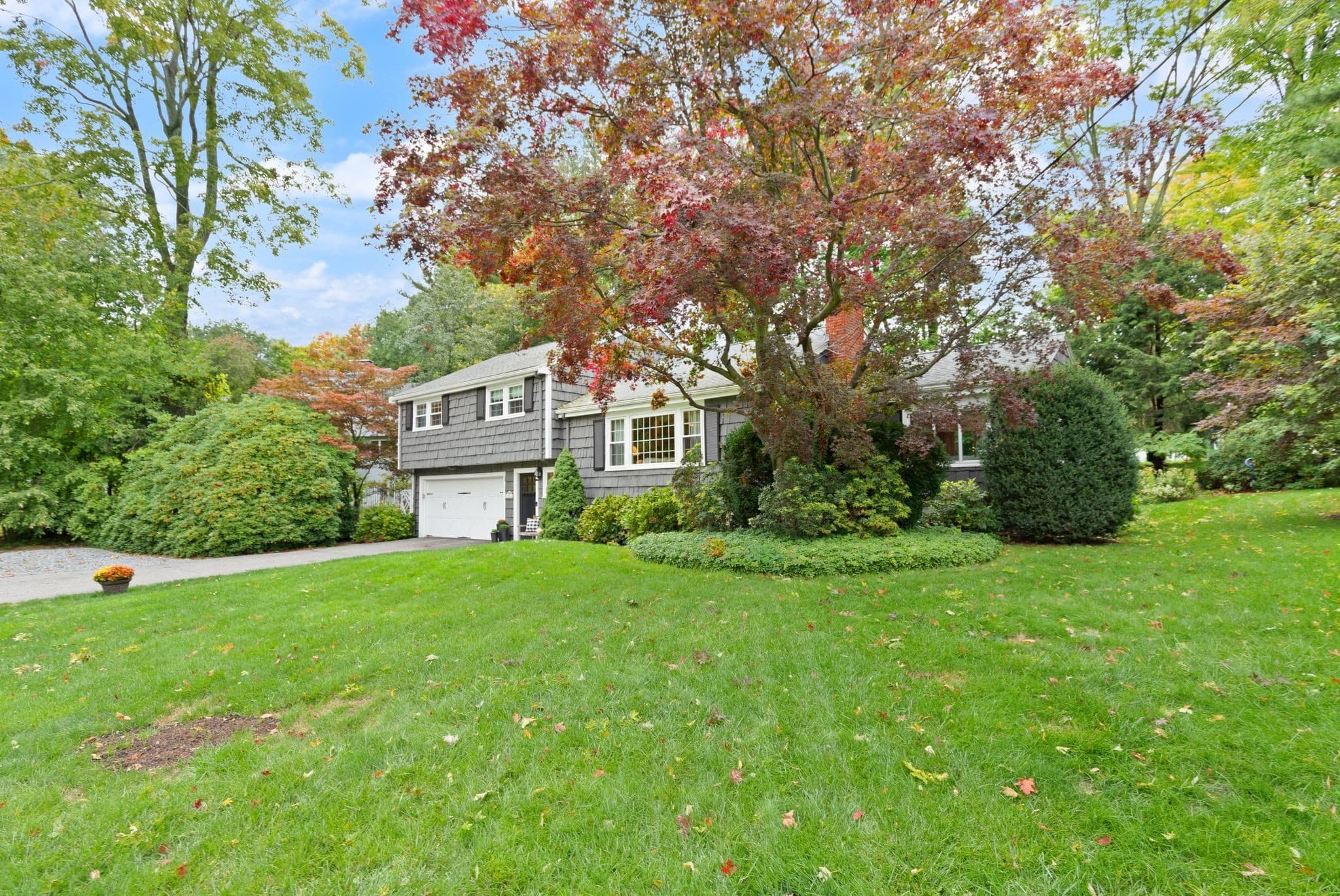Single Family Residence at 70 Longview Road, Reading MA 01867, Reading, photo 3 of 40