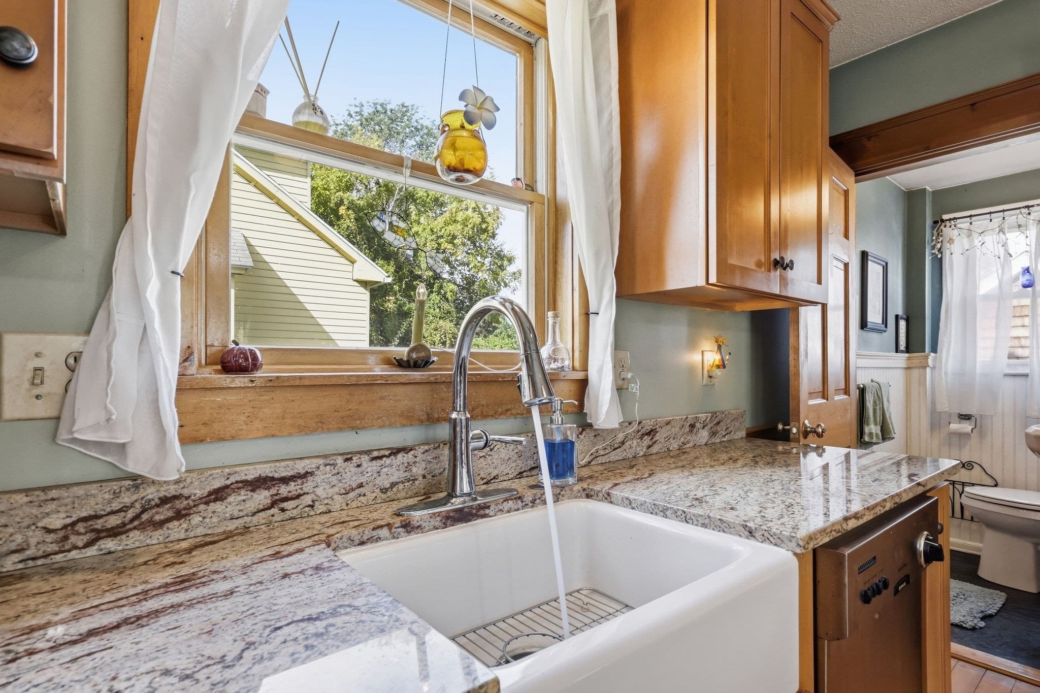 Single Family Residence at 22 Lemuel Ave, Chicopee MA 01013, Chicopee, photo 23 of 42