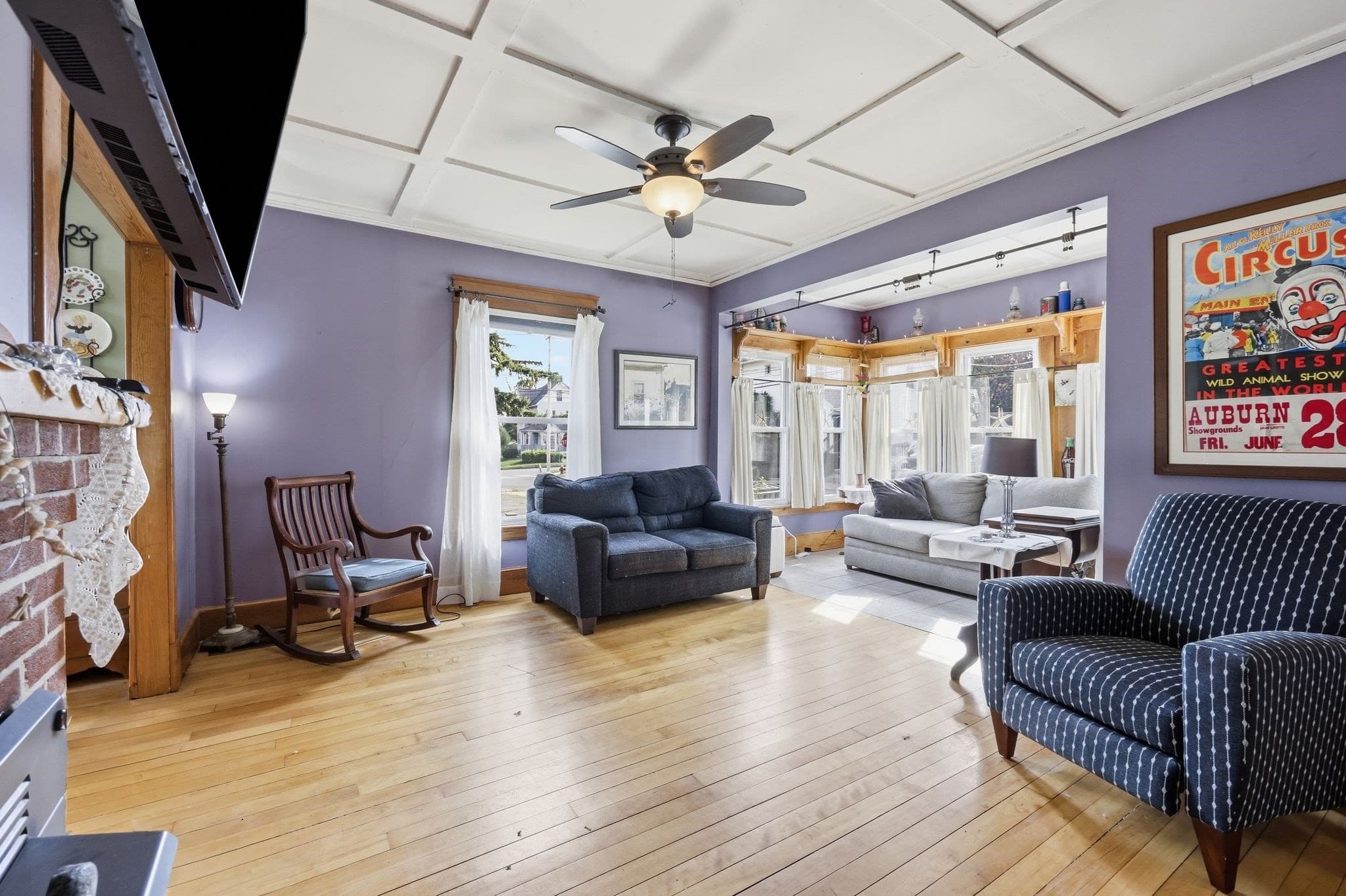 Single Family Residence at 22 Lemuel Ave, Chicopee MA 01013, Chicopee, photo 6 of 42