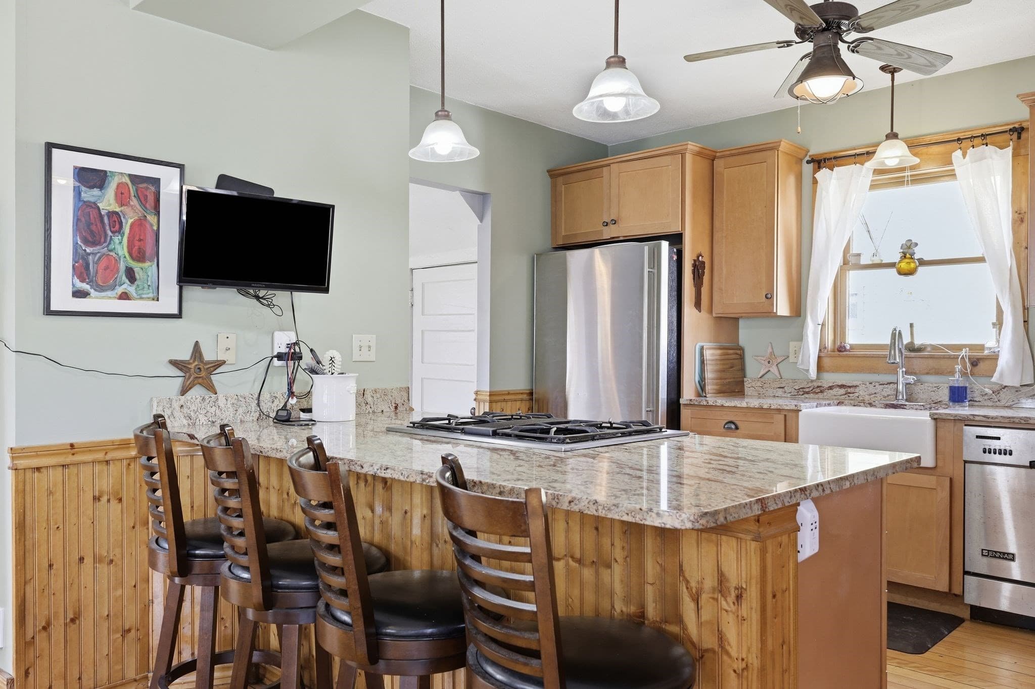 Single Family Residence at 22 Lemuel Ave, Chicopee MA 01013, Chicopee, photo 18 of 42