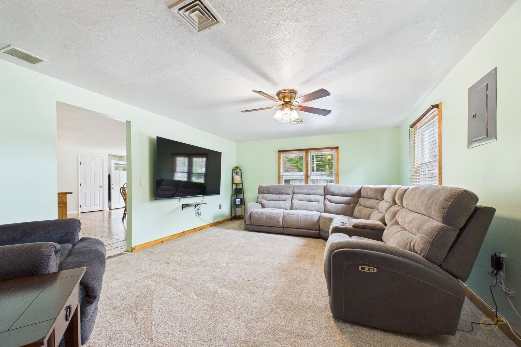 Single Family Residence at 186 Powderhorn Dr, Taunton MA 02780, Taunton, photo 2 of 27