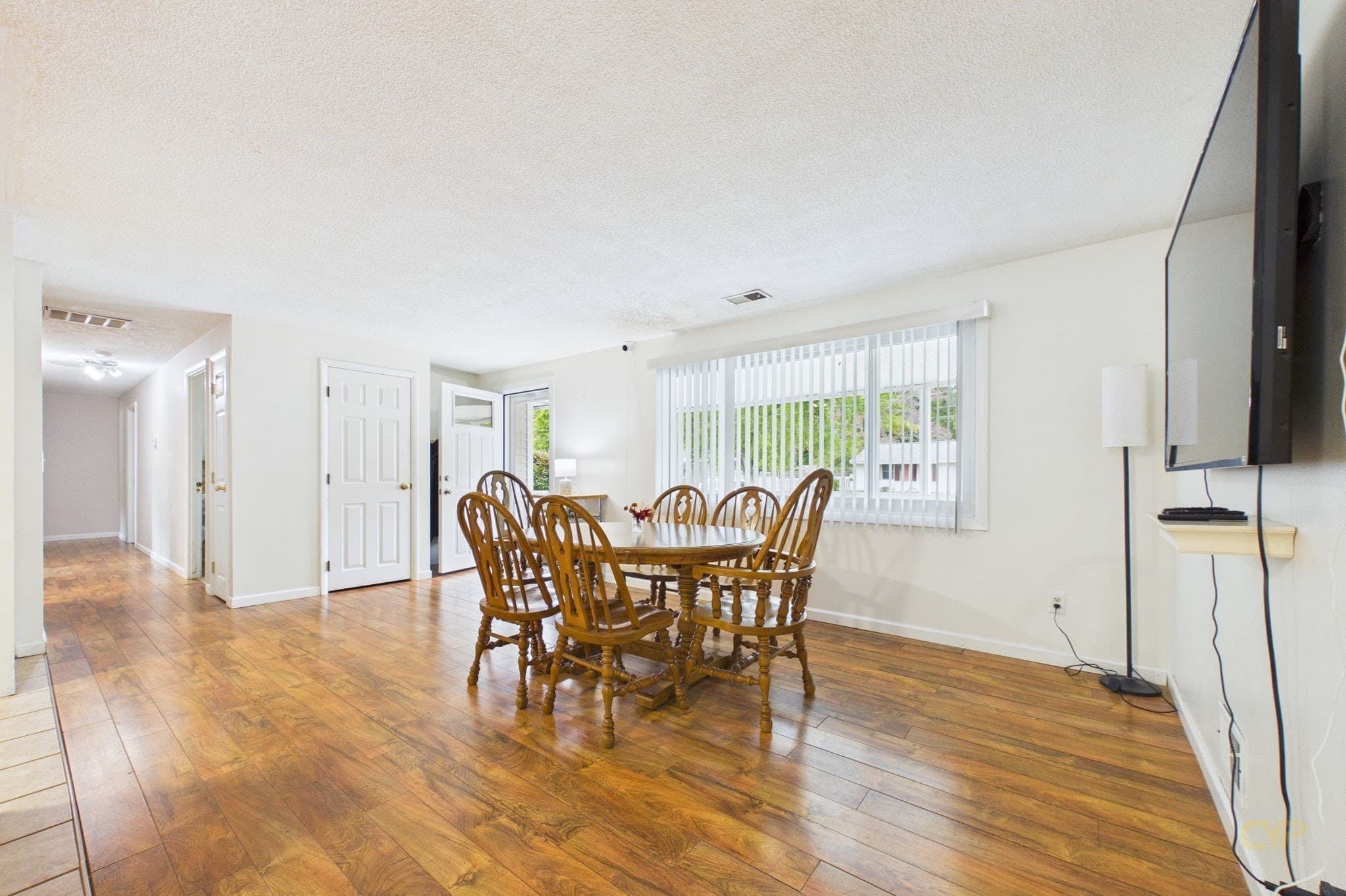 Single Family Residence at 186 Powderhorn Dr, Taunton MA 02780, Taunton, photo 10 of 27
