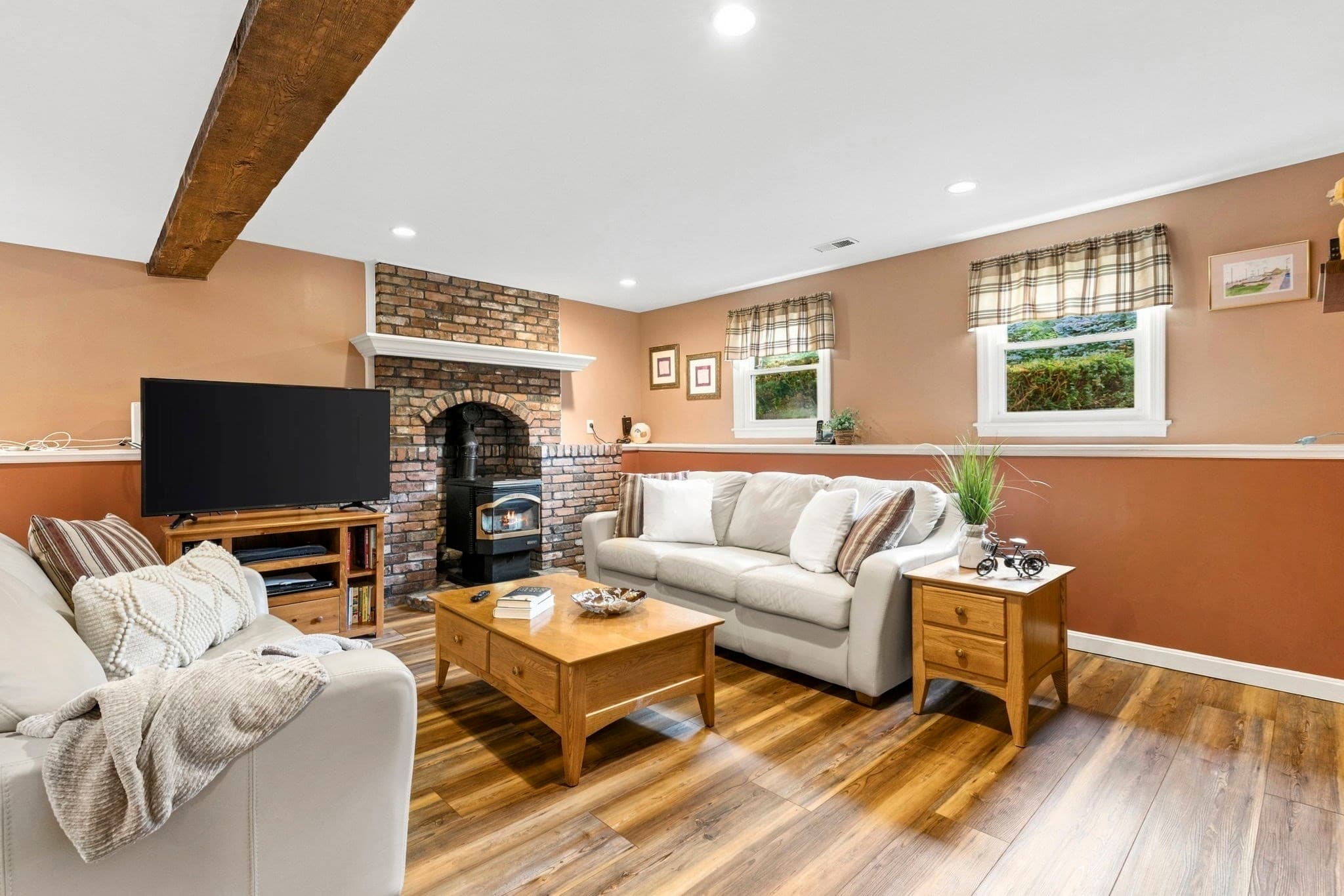 Single Family Residence at 115 Quincy Rd, Tewksbury MA 01876, Tewksbury, photo 20 of 29