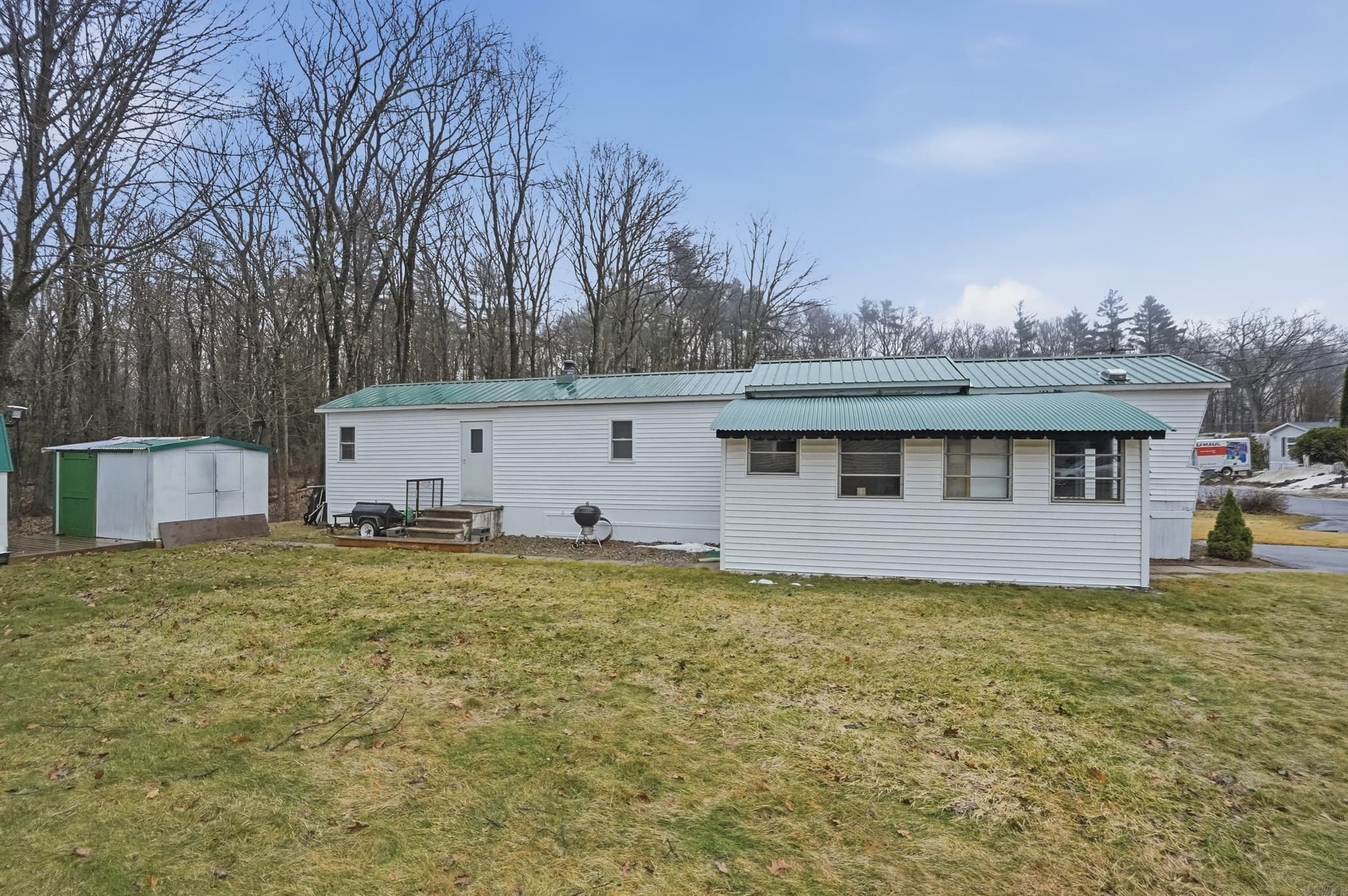 Mobile Home at 17 Conestoga Trail, Brookfield MA 01506, Brookfield, photo 17 of 20