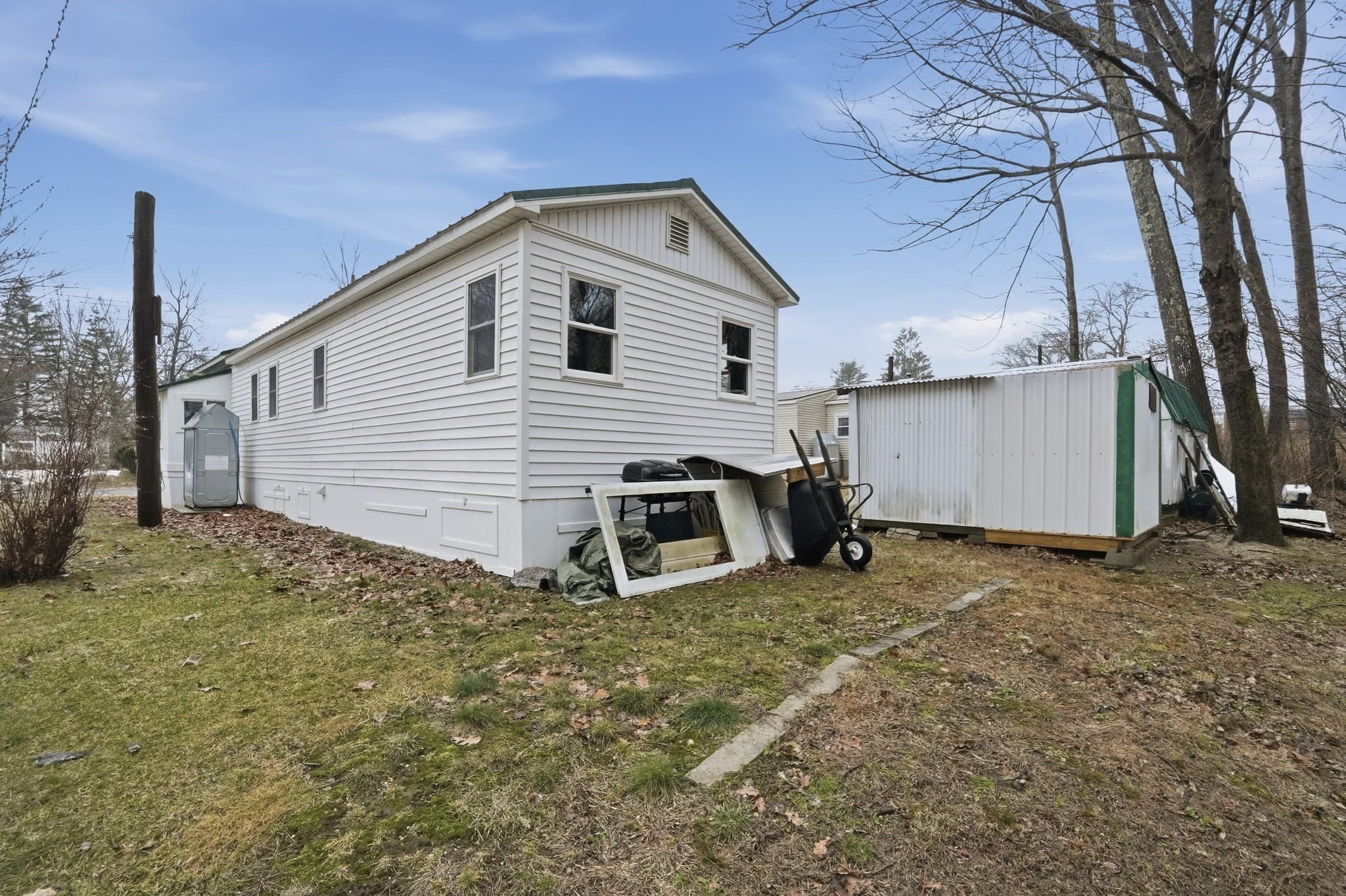 Mobile Home at 17 Conestoga Trail, Brookfield MA 01506, Brookfield, photo 18 of 20