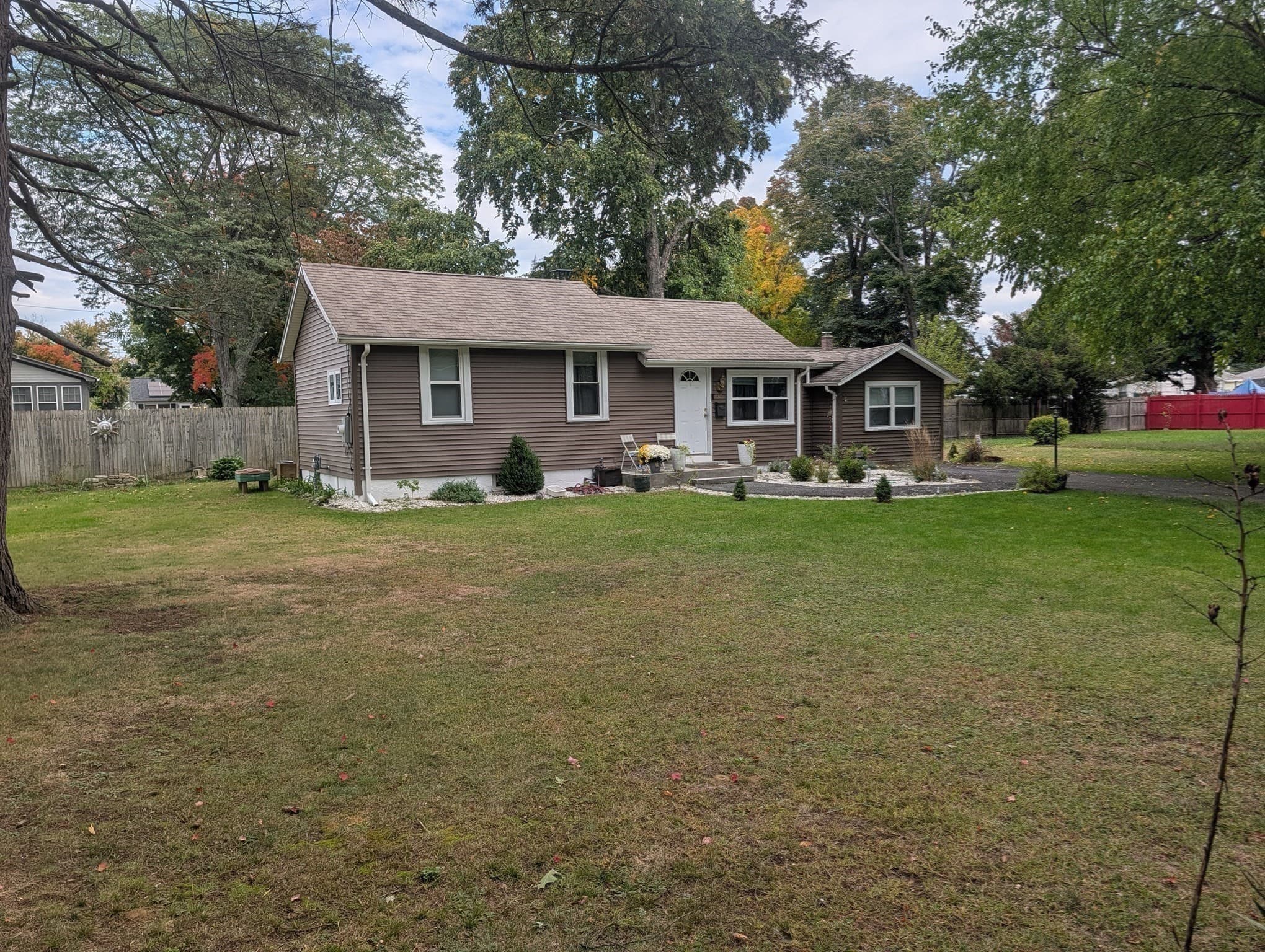 Single Family Residence at 195 Ambrose, Springfield MA 01109, Springfield, photo 24 of 25