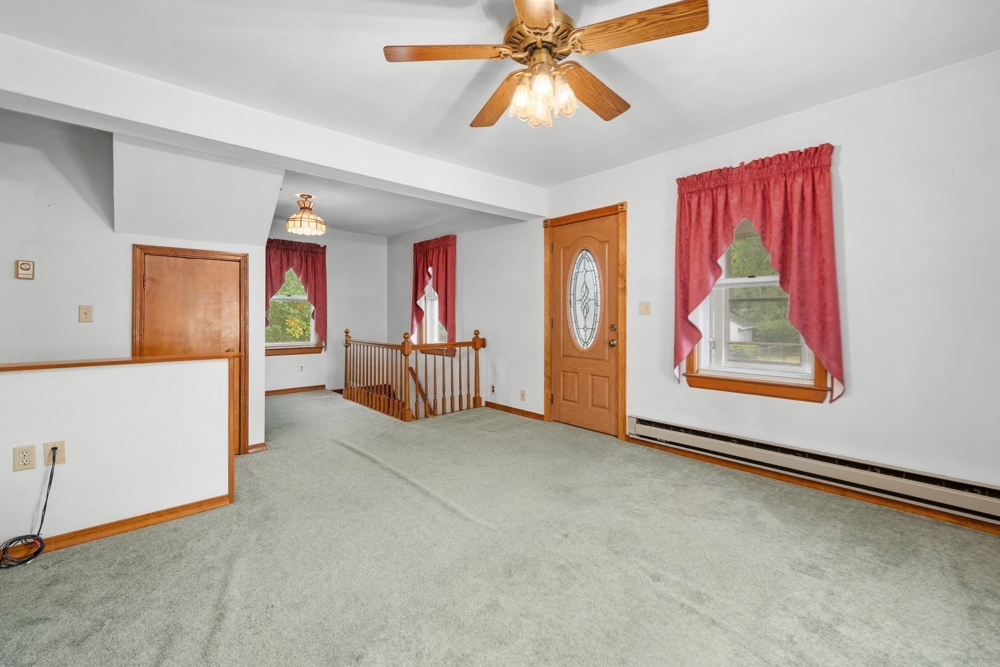 Single Family Residence at 4 Circuit Rd., Braintree MA 02184, Braintree, photo 6 of 41