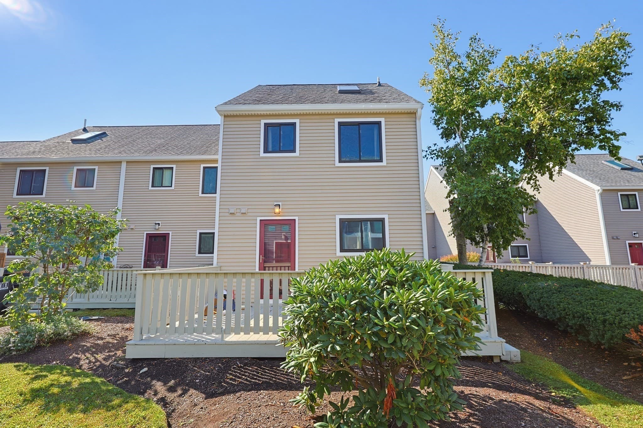 Condominium at 113 Governor Winthrop Rd # 113, Somerville MA 02145, Somerville, photo 5 of 13