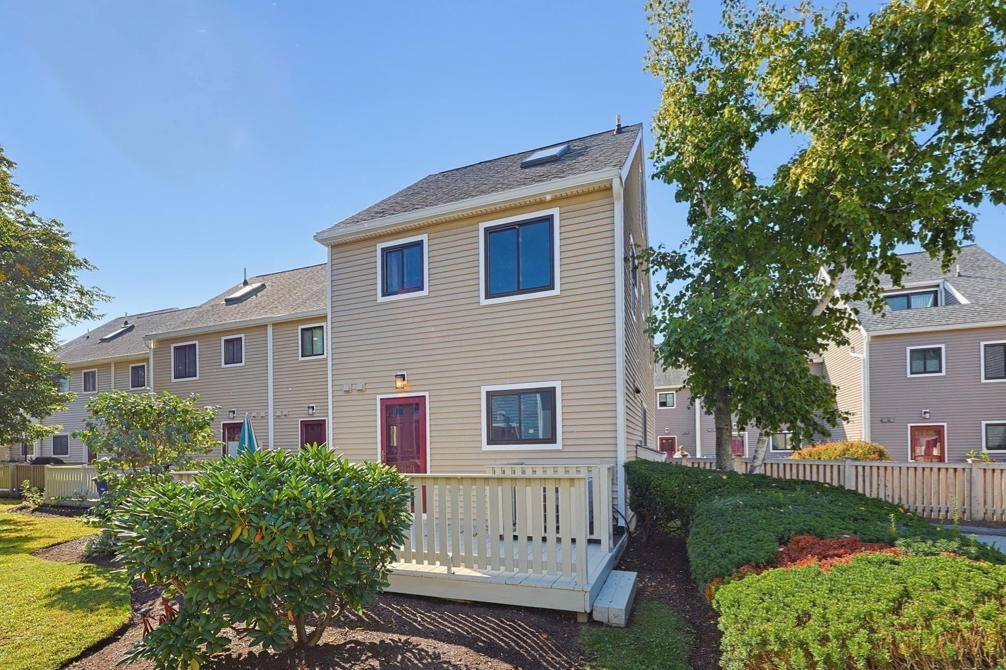 Condominium at 113 Governor Winthrop Rd # 113, Somerville MA 02145, Somerville, photo 11 of 13
