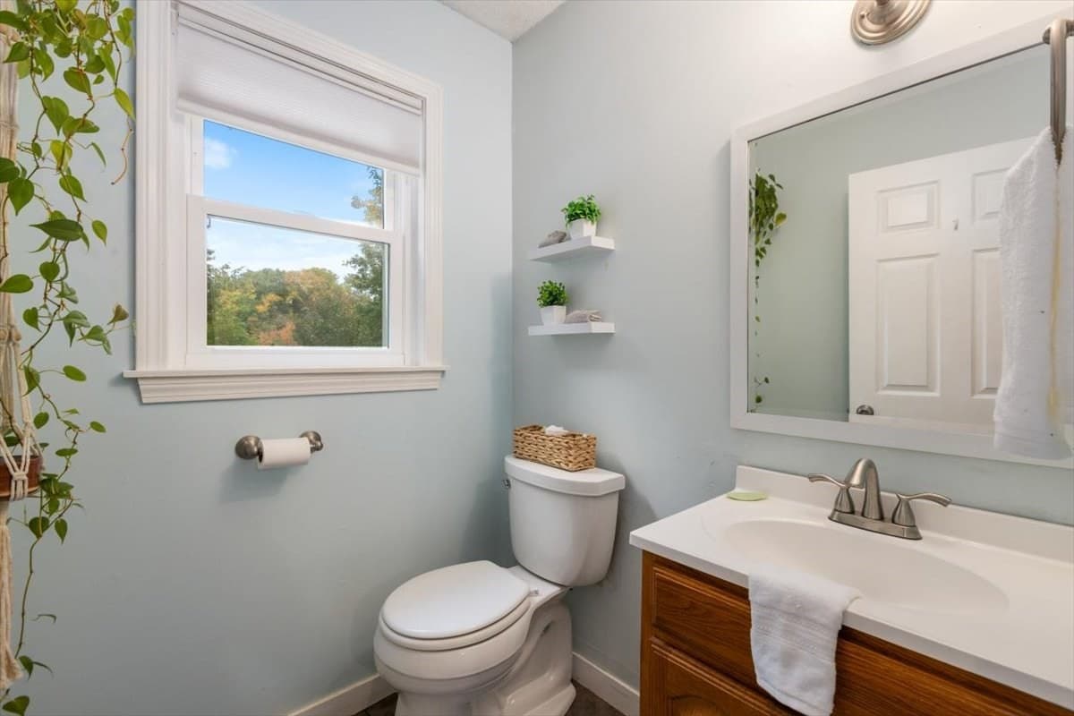 Condex at 22 Riverbank Circle # 22, Haverhill MA 01835, Haverhill, photo 12 of 42