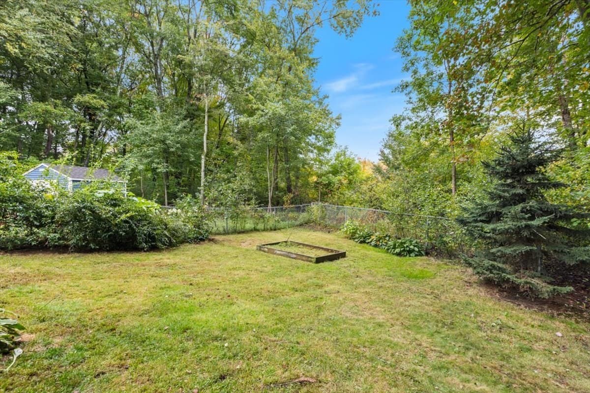 Condex at 22 Riverbank Circle # 22, Haverhill MA 01835, Haverhill, photo 38 of 42