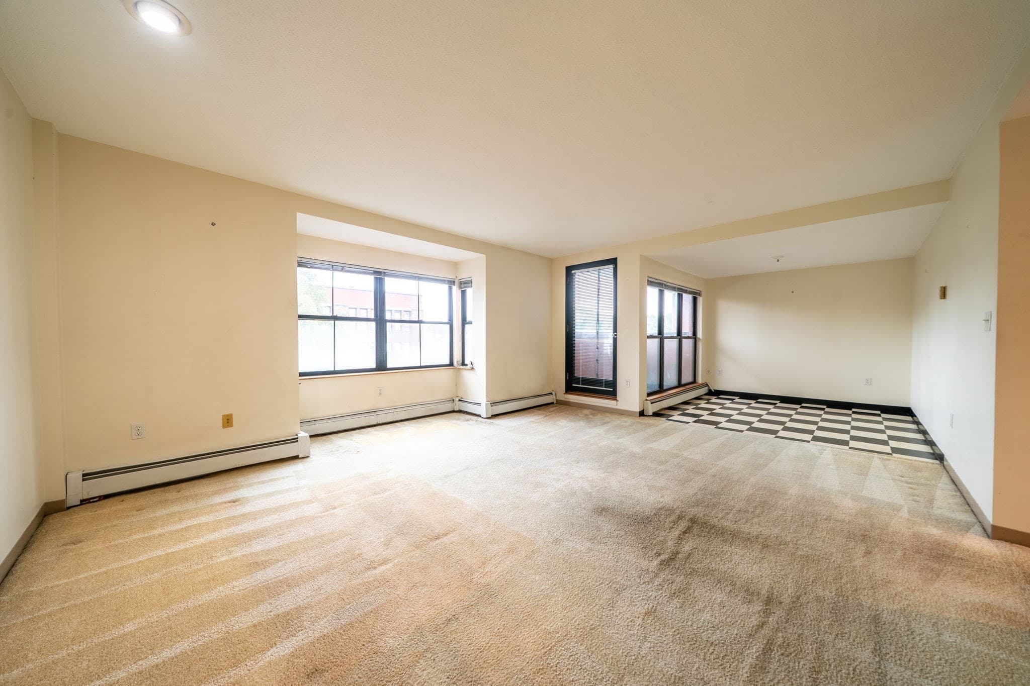 Condominium at 60-R Gibson St # B3, Boston MA 02122, Boston, photo 3 of 24
