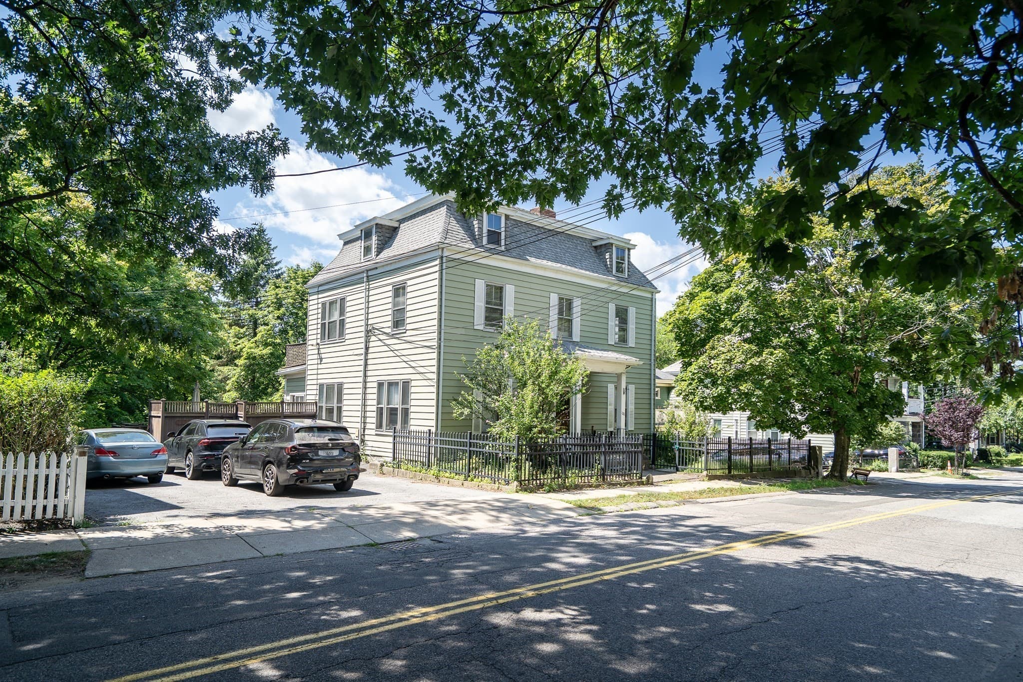 128 Summer St, Watertown MA 02472