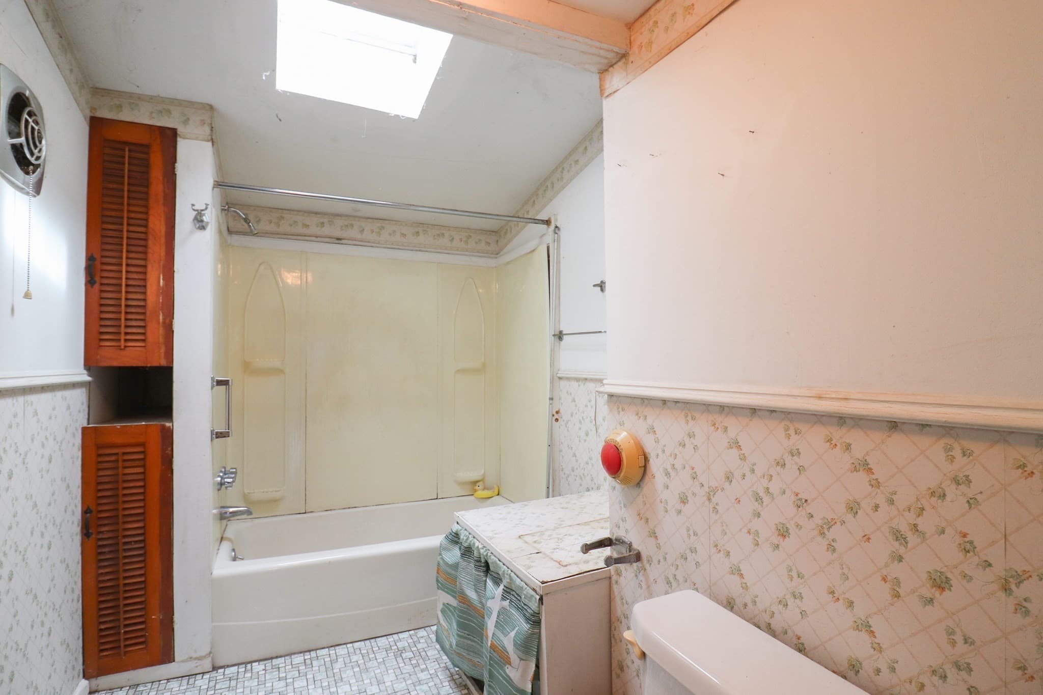 Single Family Residence at 64 Sunset Ln, Dennis MA 02670, Dennis, photo 18 of 23