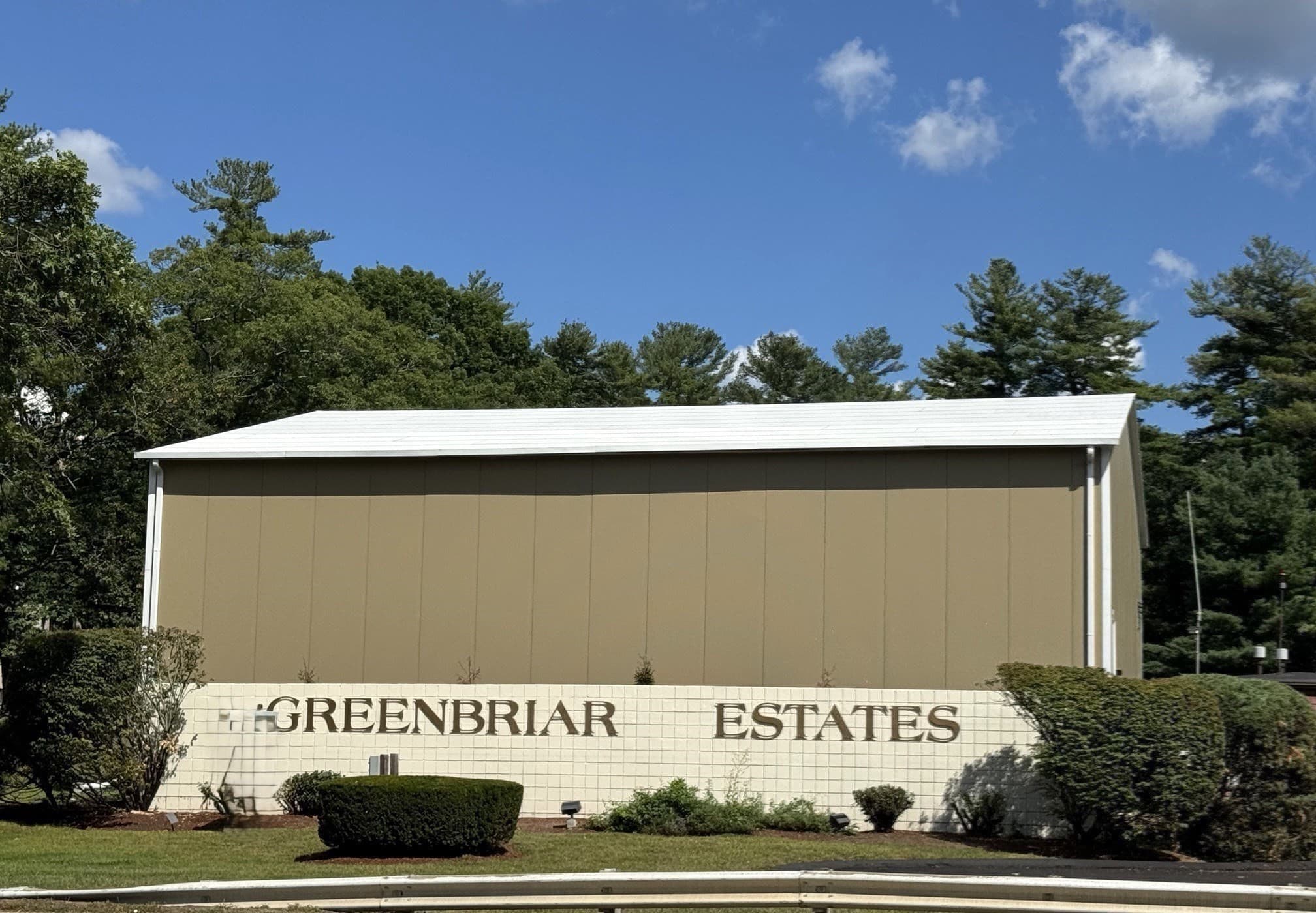 Condominium at 4 Greenbriar Drive # 102, North Reading MA 01864, North Reading, photo 28 of 28
