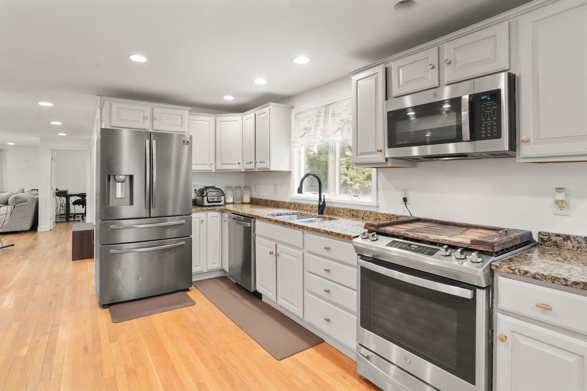 Single Family Residence at 22 Townsend Dr, West Boylston MA 01583, West Boylston, photo 7 of 42