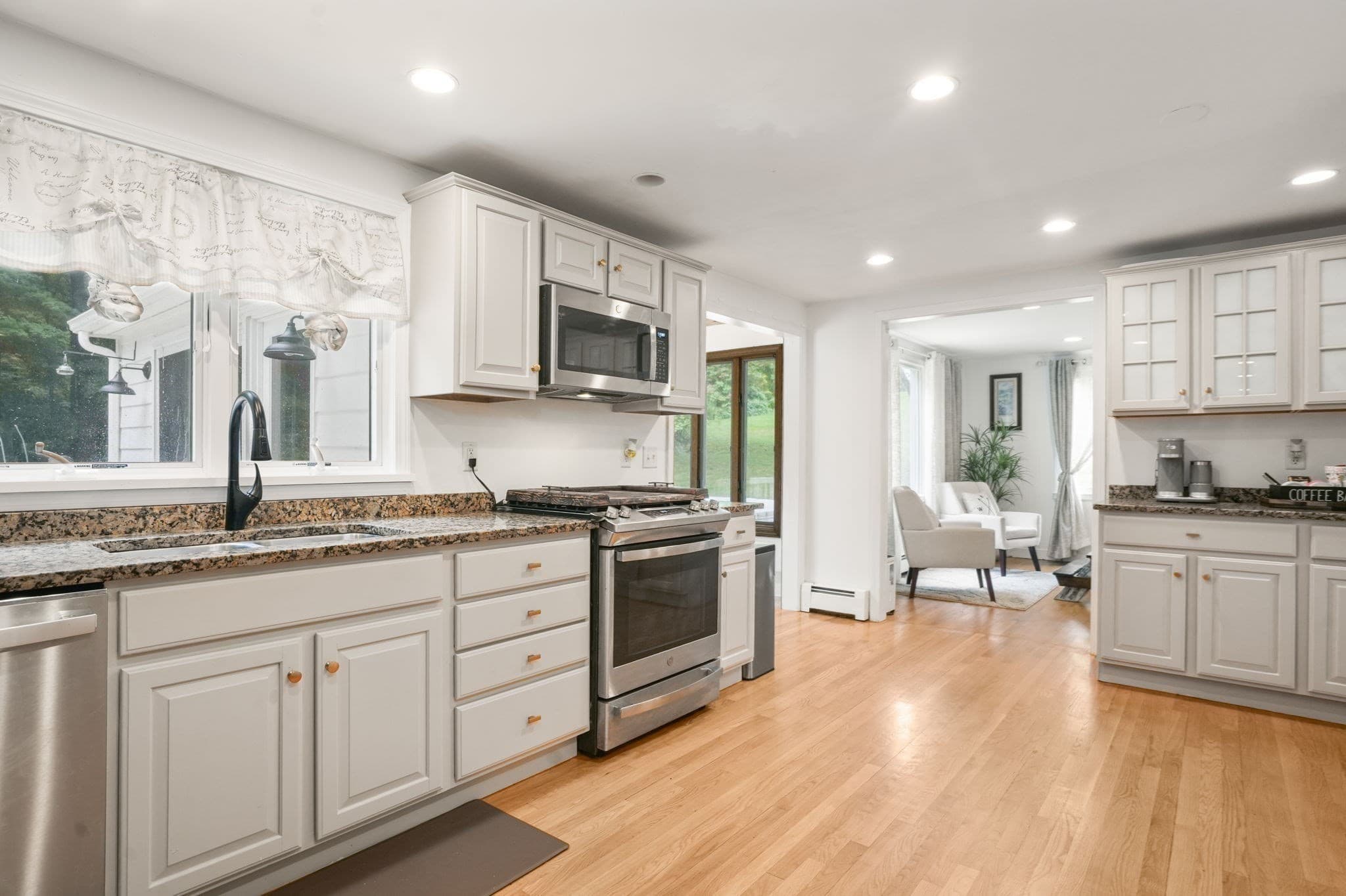 Single Family Residence at 22 Townsend Dr, West Boylston MA 01583, West Boylston, photo 9 of 42
