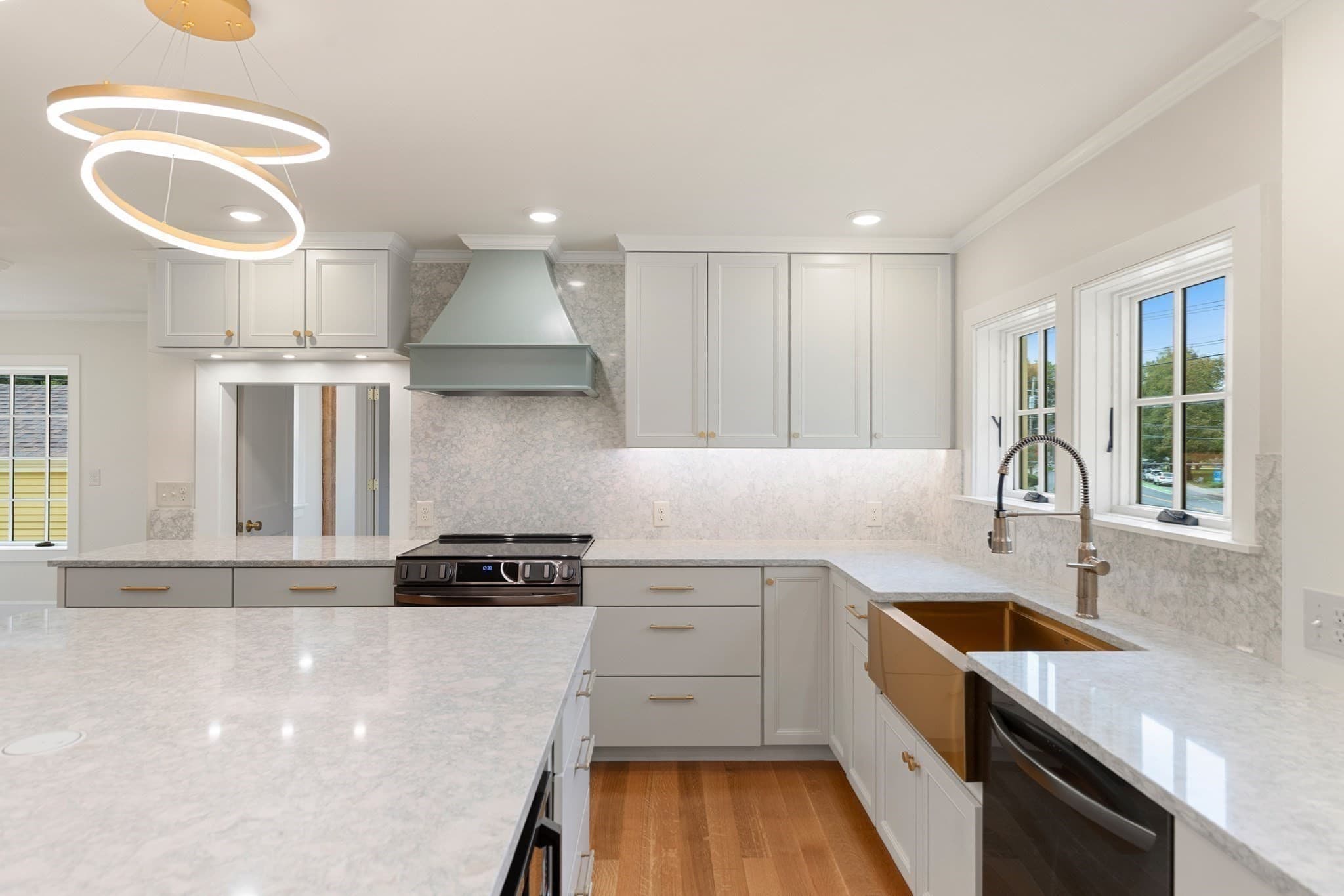 Condominium at 2 Pleasant St # 2, Lexington MA 02421, Lexington, photo 4 of 11