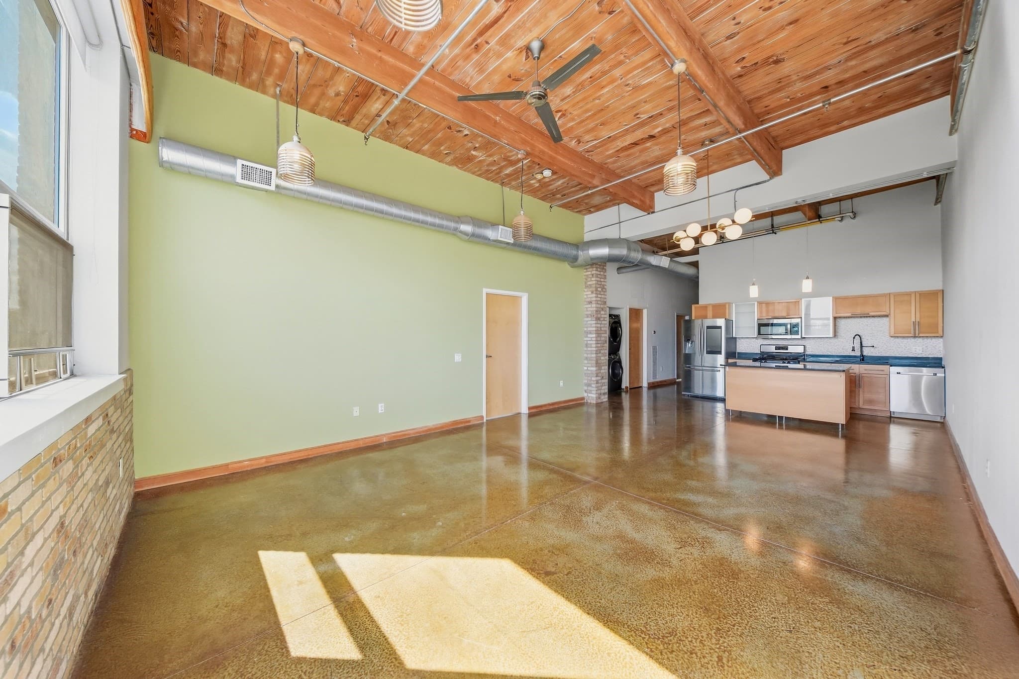 Condominium at 120 Holmes St # 312, Quincy MA 02171, Quincy, photo 3 of 27