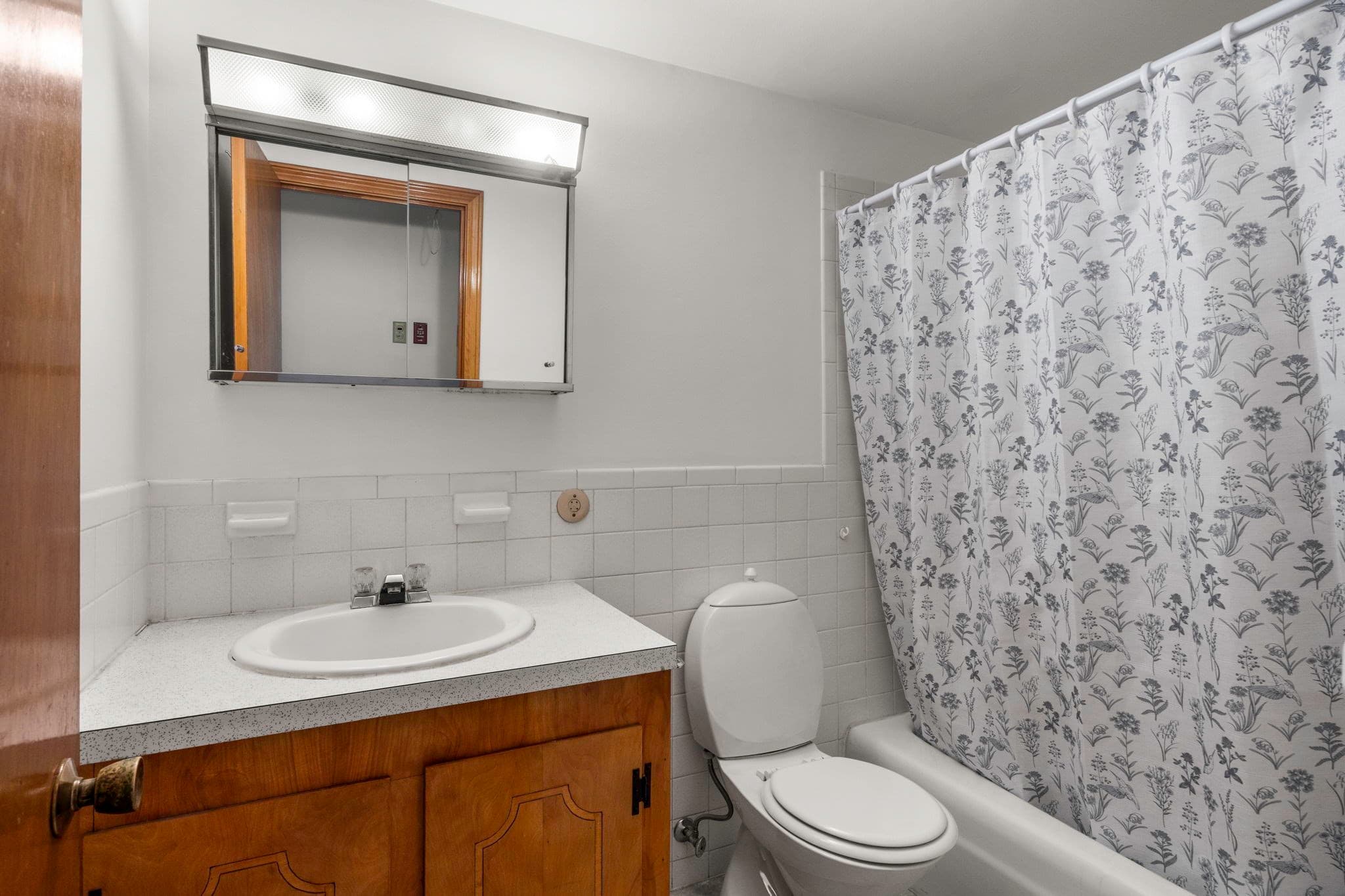 Single Family Residence at 168 Pleasant Bay Rd, Harwich MA 02645, Harwich, photo 23 of 42
