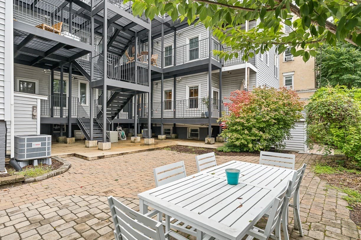 Condominium at 40 Highland Ave # 2, Somerville MA 02143, Somerville, photo 23 of 27