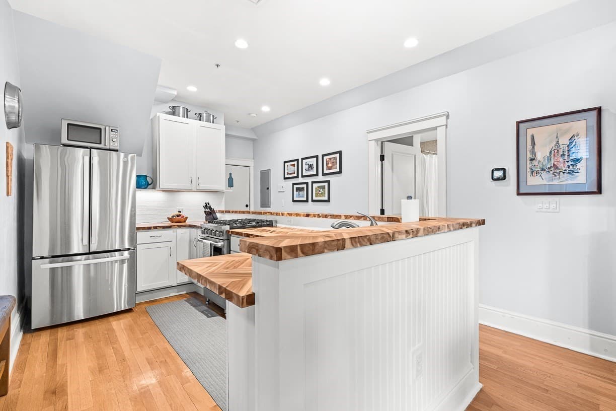 Condominium at 40 Highland Ave # 2, Somerville MA 02143, Somerville, photo 5 of 27