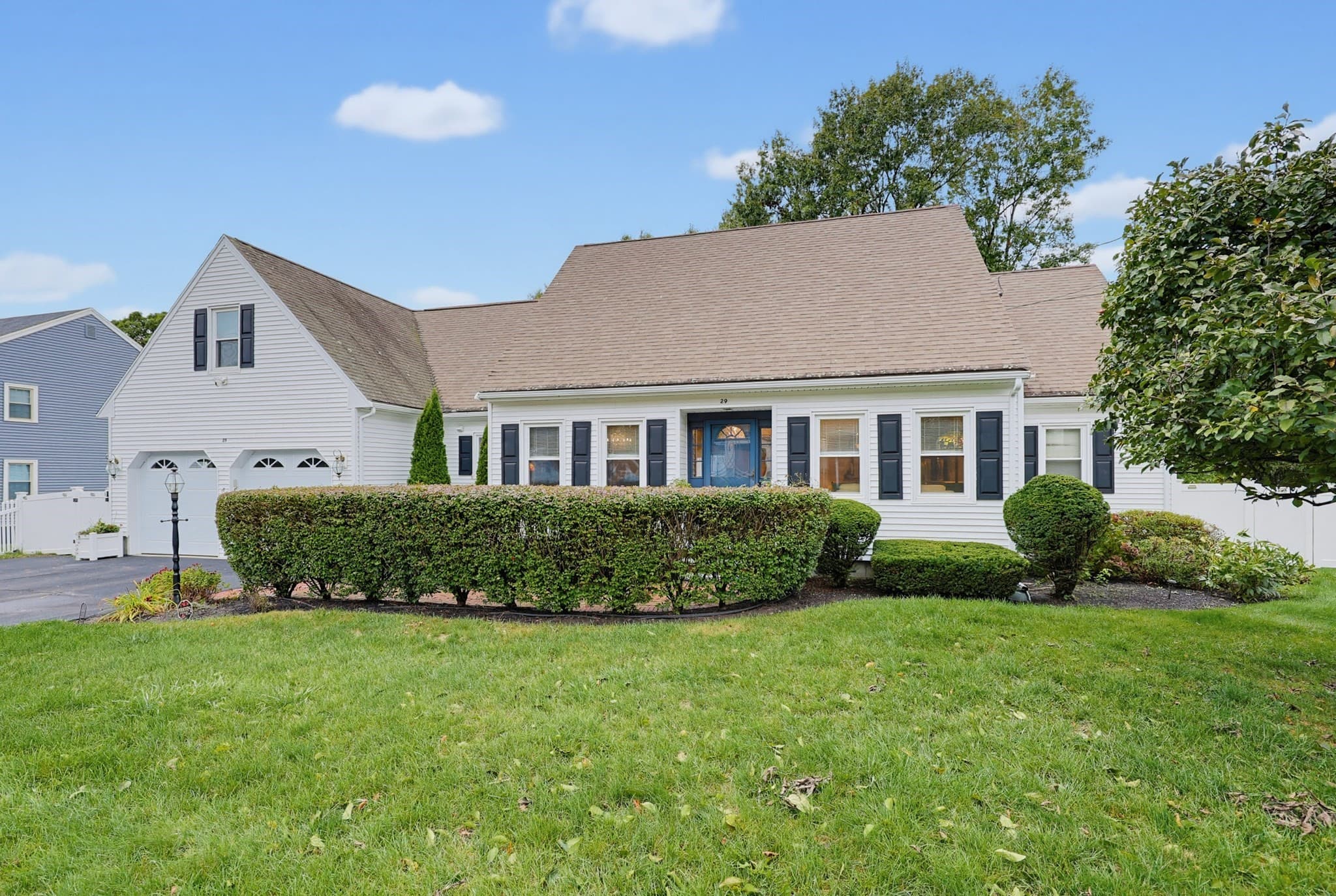 29 Tiffany Dr, Randolph MA 02368
