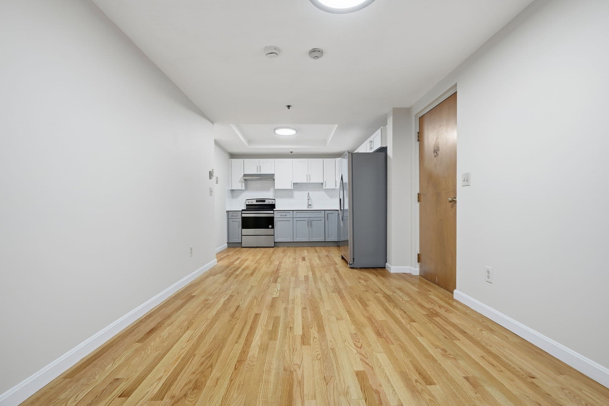Condominium at 10 Beacon St # 103, Woburn MA 01801, Woburn, photo 13 of 27