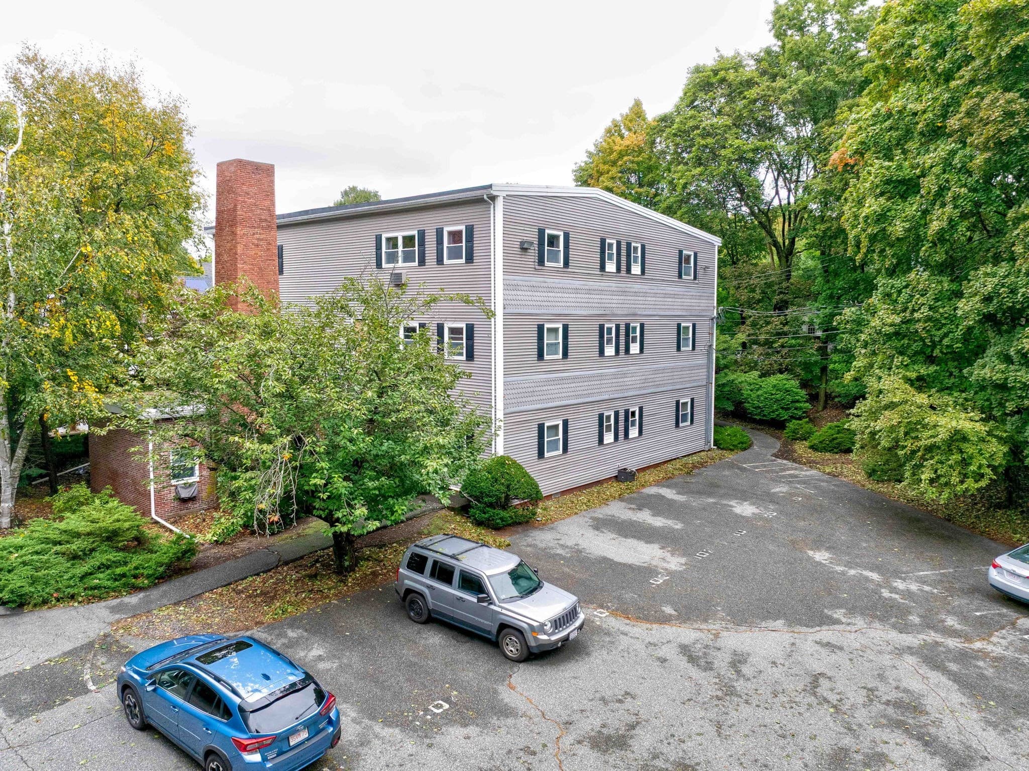 Condominium at 10 Beacon St # 103, Woburn MA 01801, Woburn, photo 24 of 27
